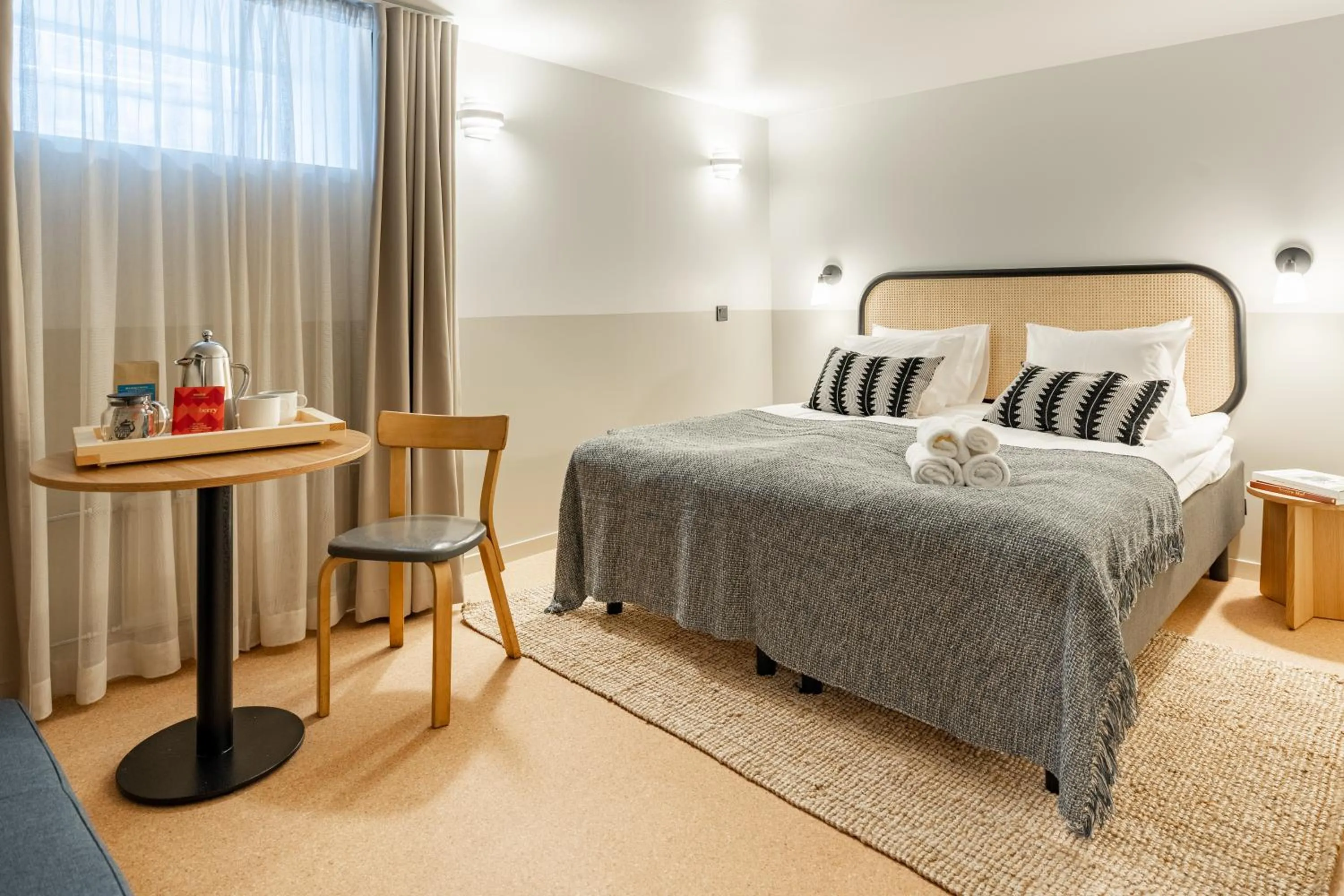 Bed in Bob W Helsinki Kluuvi