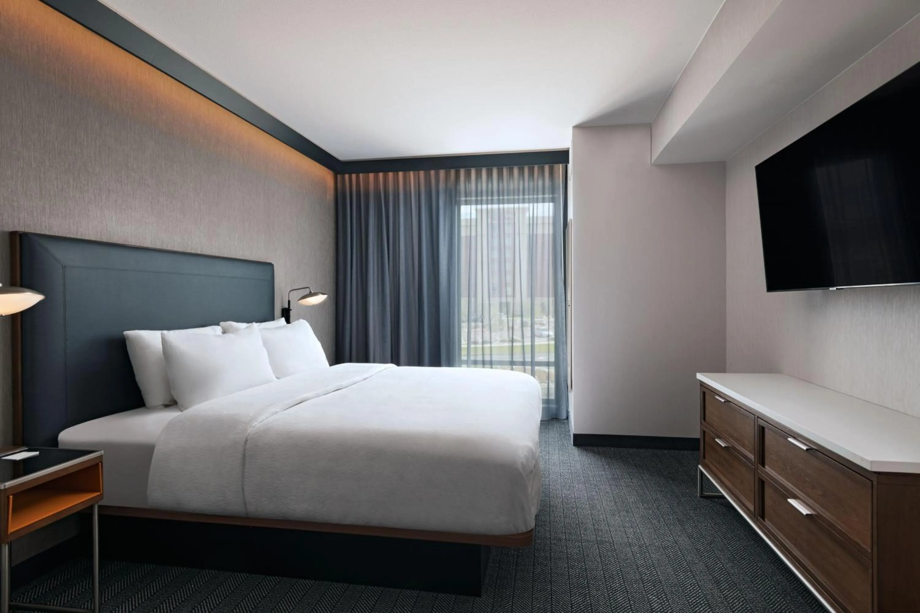 Bedroom, Bed in Courtyard by Marriott Colorado Springs North, Air Force Academy