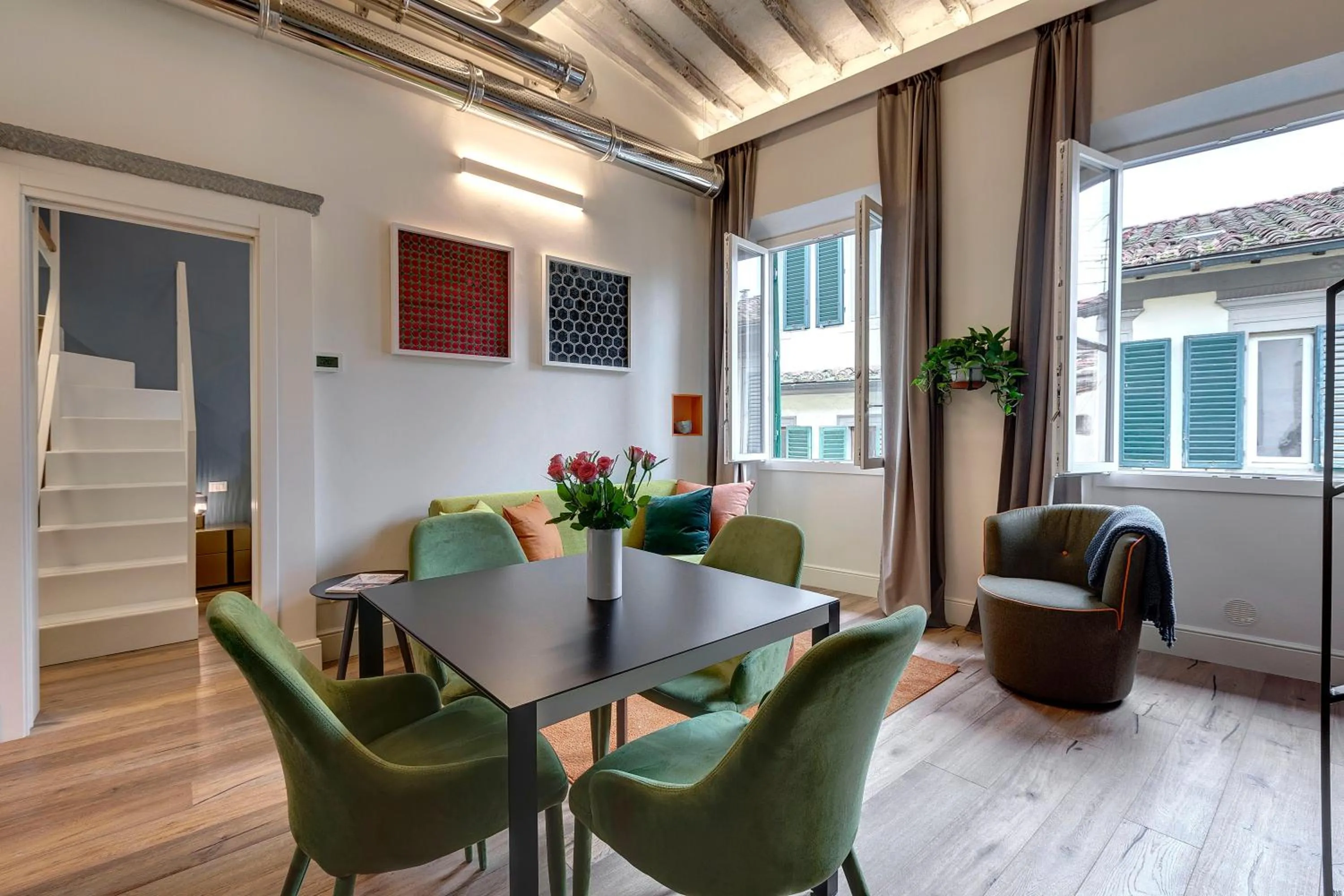 Living room in Turandot Apartment by Mamo Florence