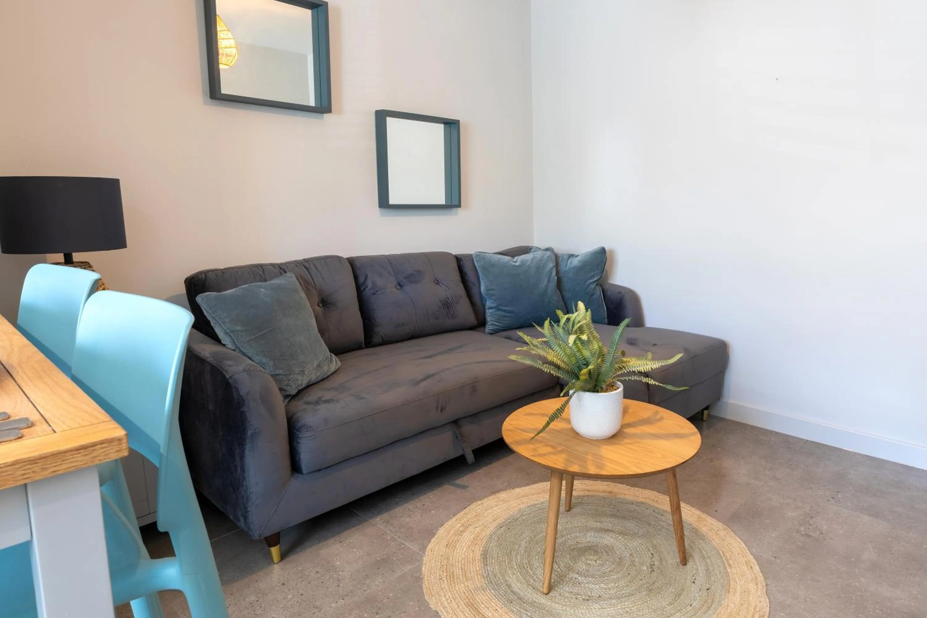 Living room in The Hideout