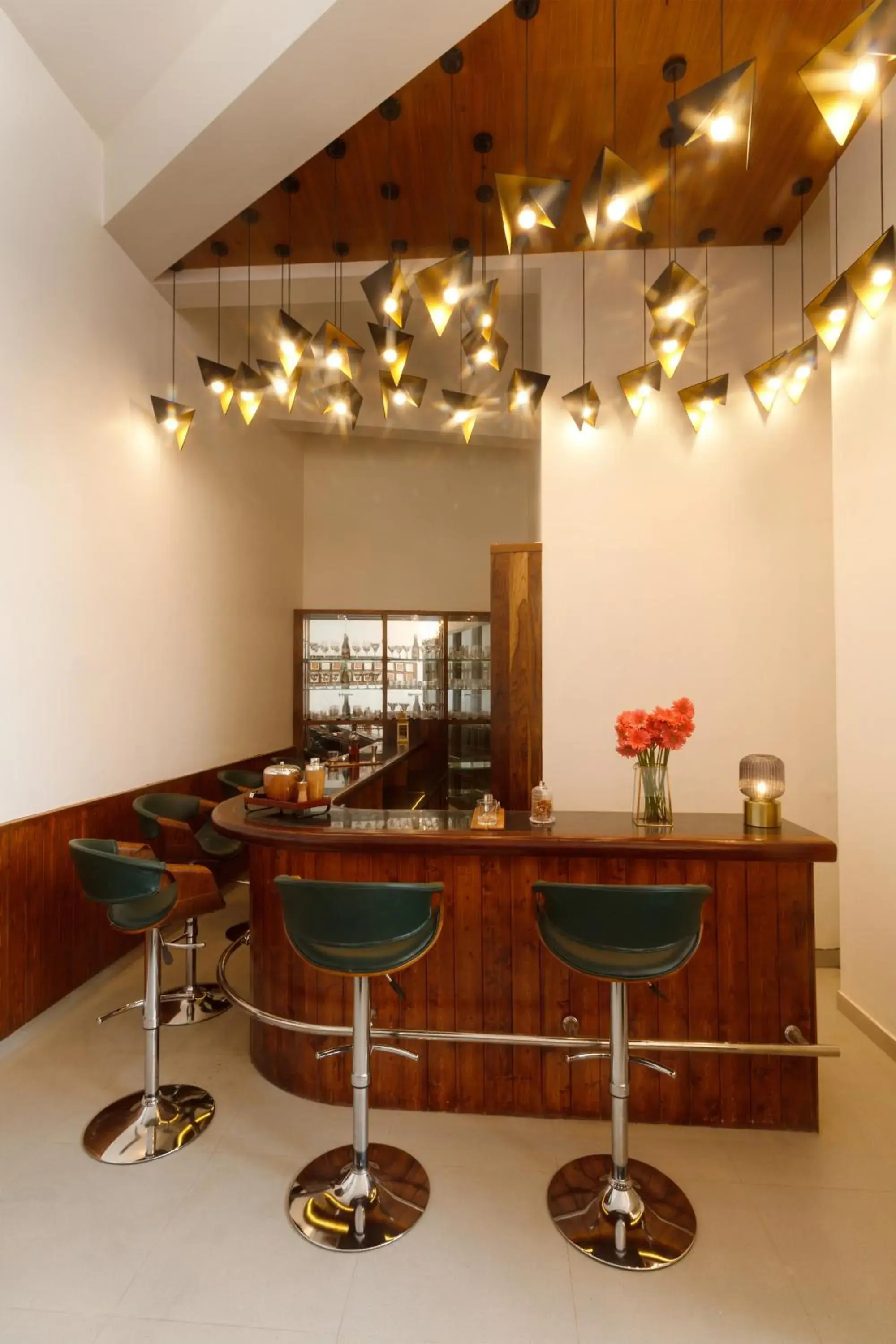 Lounge or bar in Tree of Life Eila Art Hotel, Manali Lounge or bar in Tree of Life Eila Art Hotel, Manali