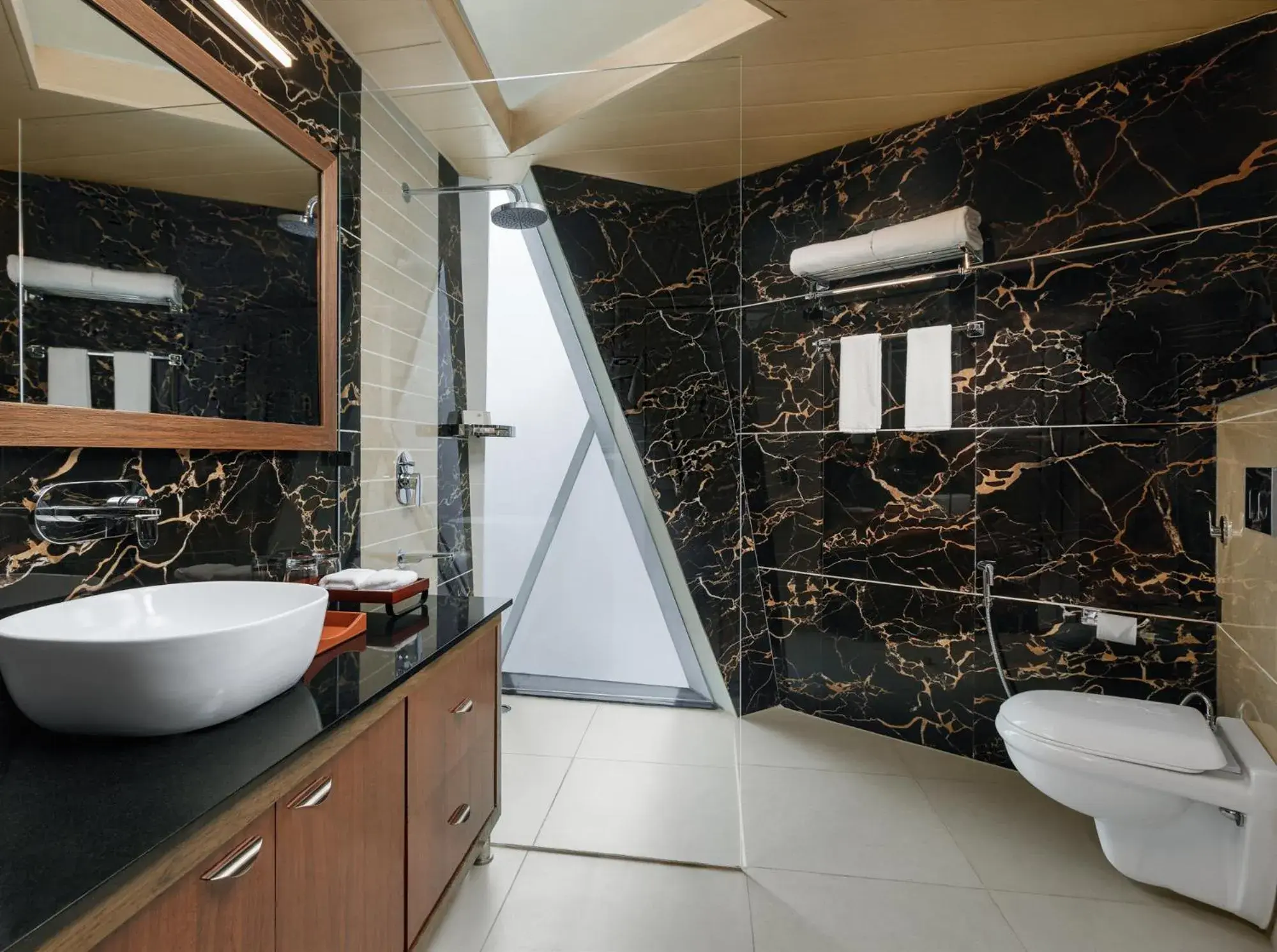 Bathroom in Tree of Life Eila Art Hotel, Manali Bathroom in Tree of Life Eila Art Hotel, Manali