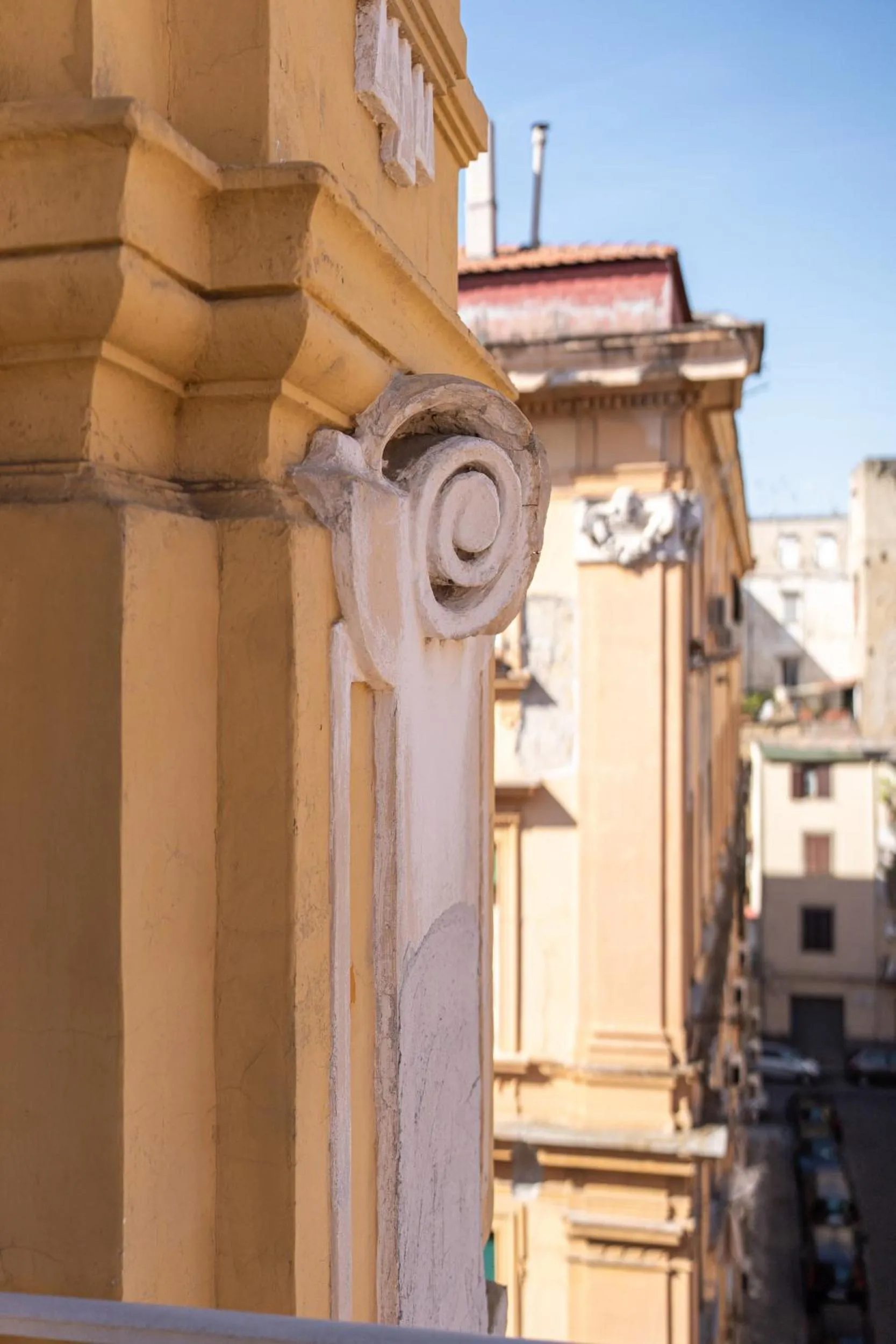 Facade/entrance in Terrazza San Ferdinando, Napoli