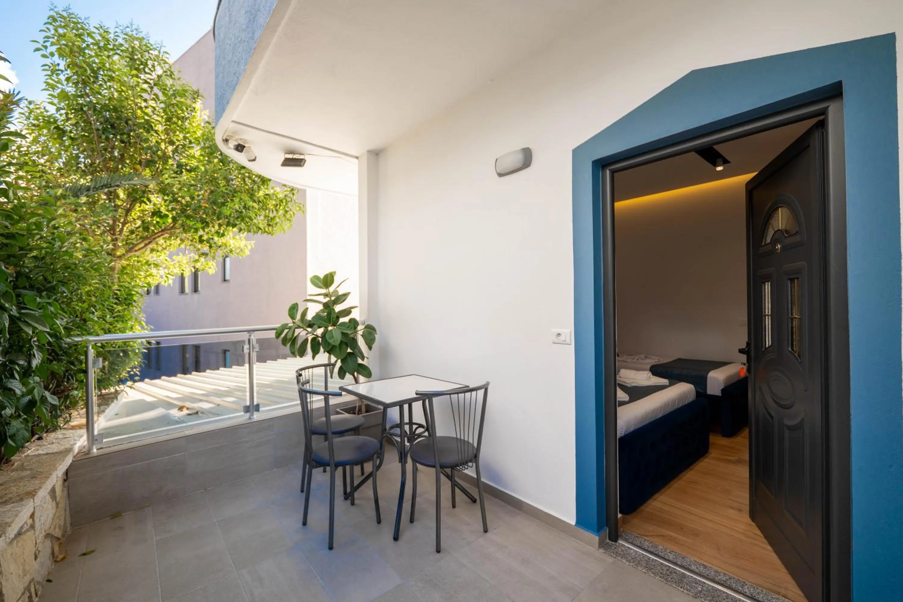 Patio, Bed in Villa JIOTA