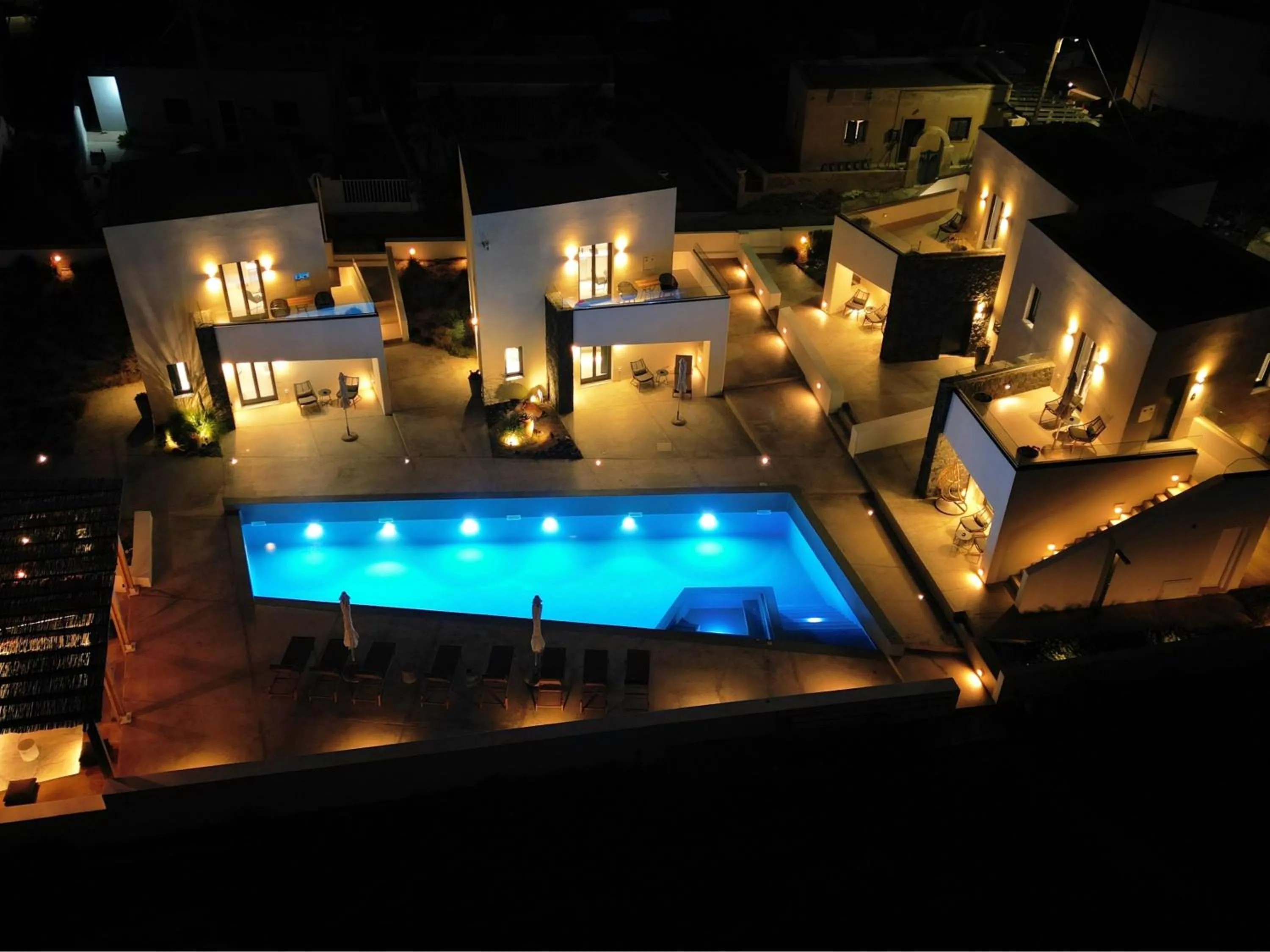 myLithos Suites