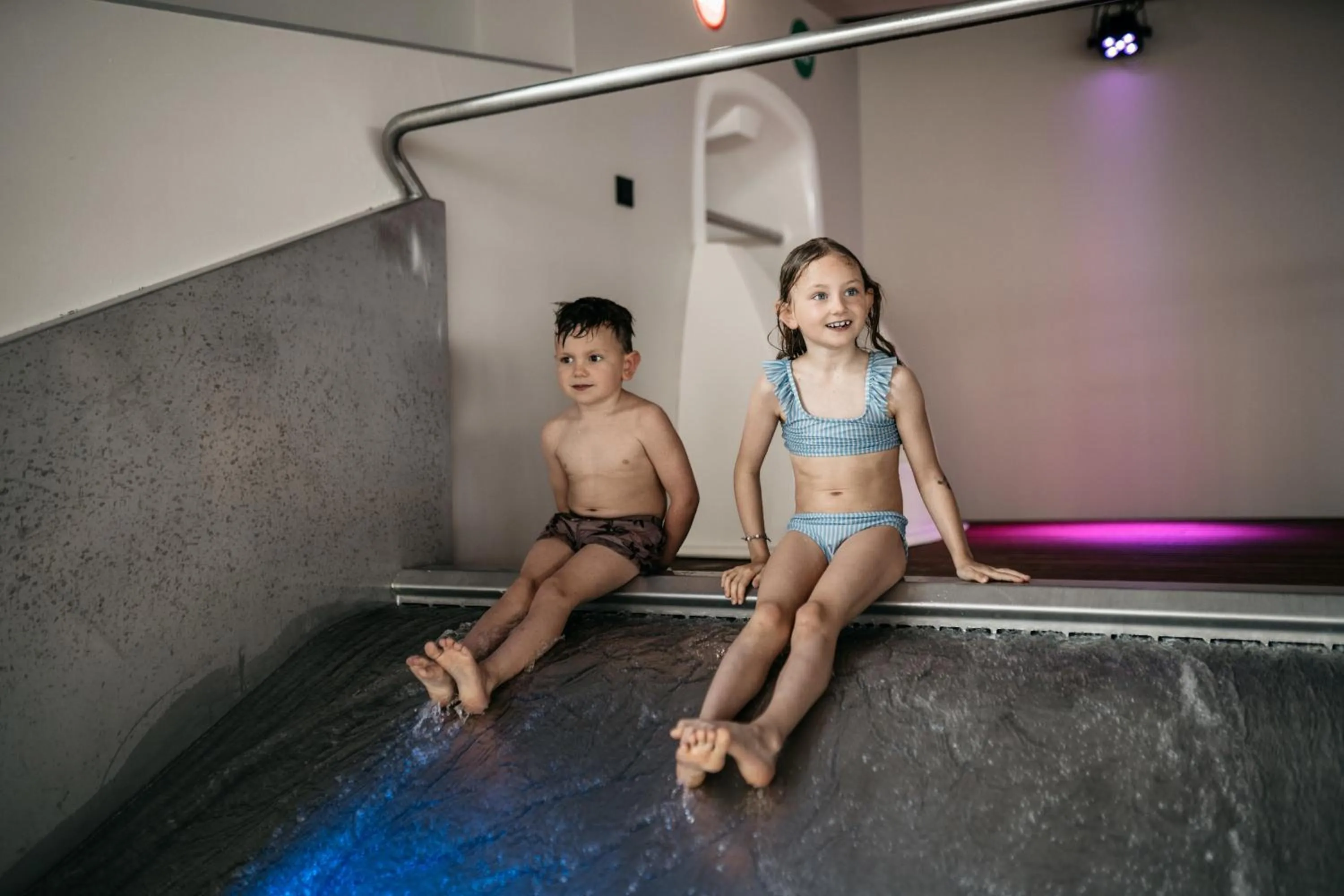 Swimming pool in Familienhotel Familiamus