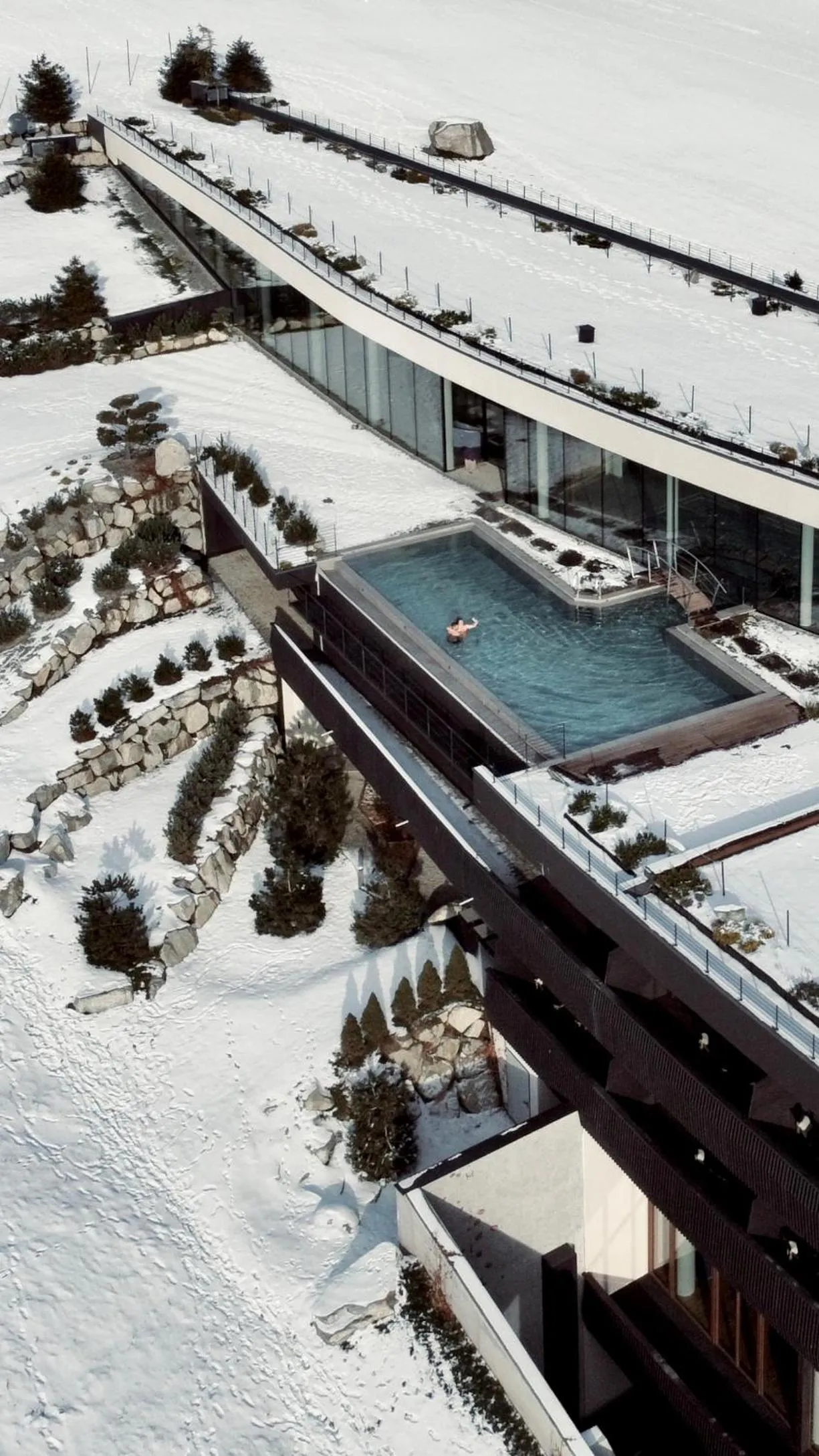 Swimming pool in Familienhotel Familiamus
