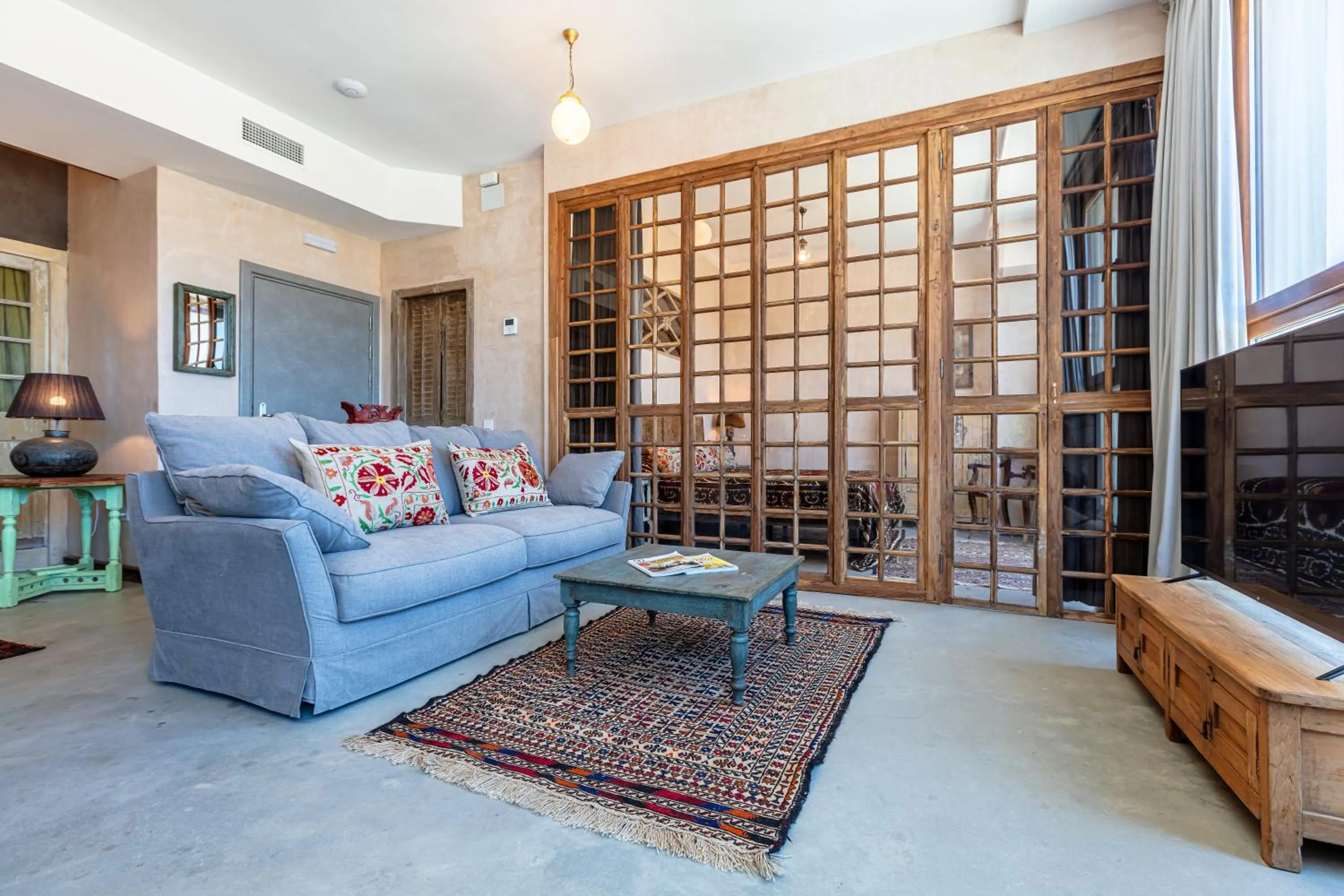 BOMBAYARTE APARTHOTEL TARIFA