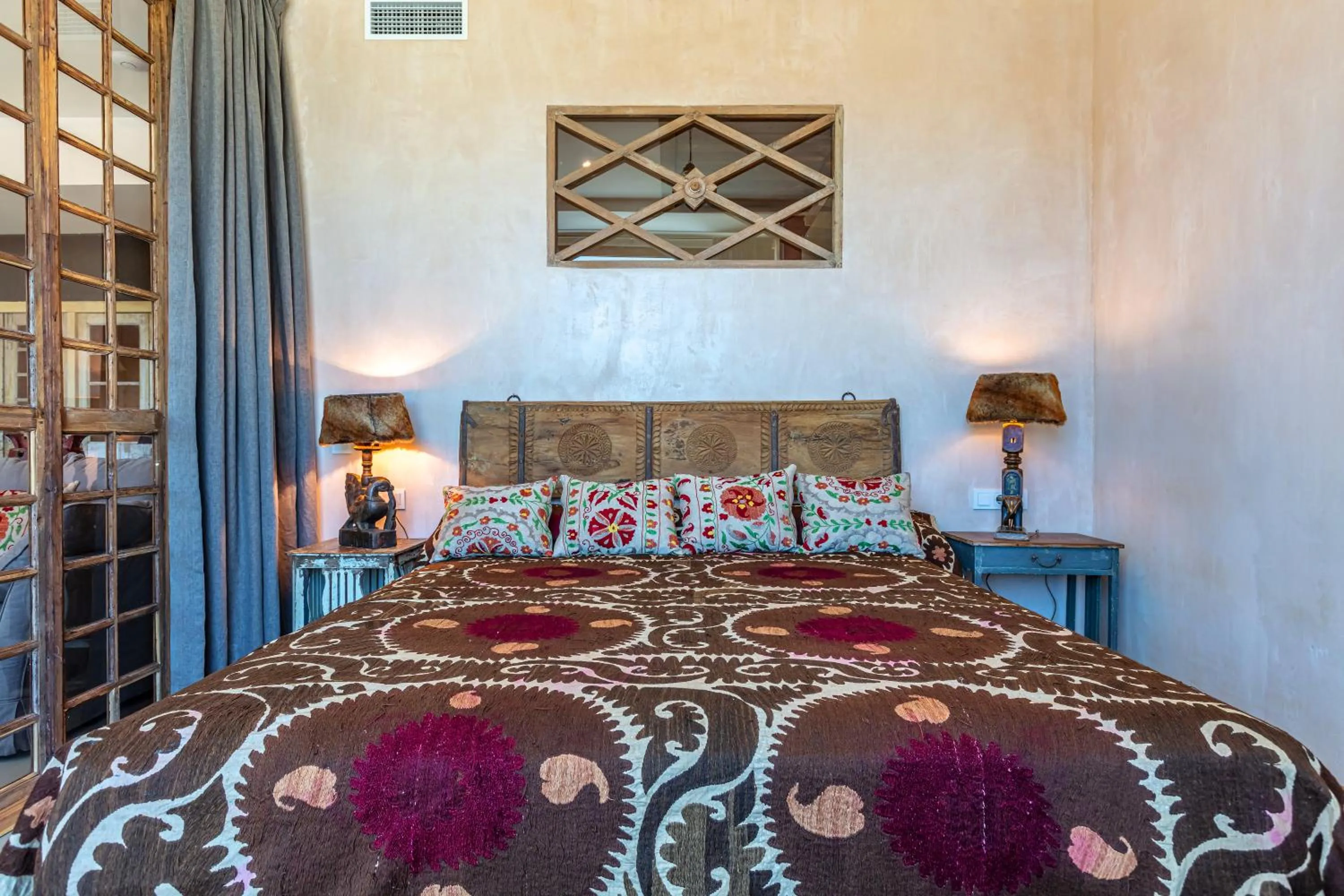 Bed in BOMBAYARTE APARTHOTEL TARIFA