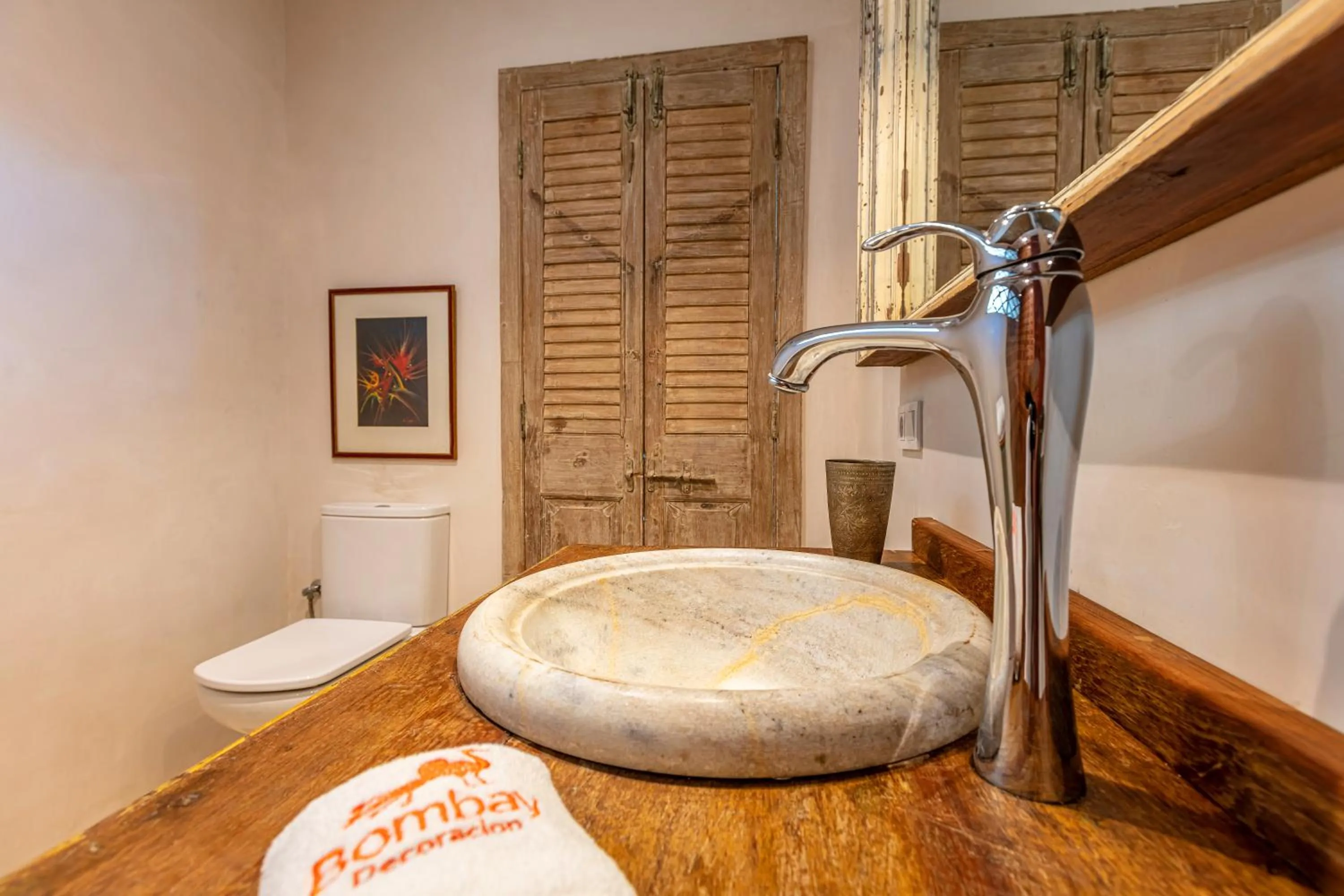 BOMBAYARTE APARTHOTEL TARIFA