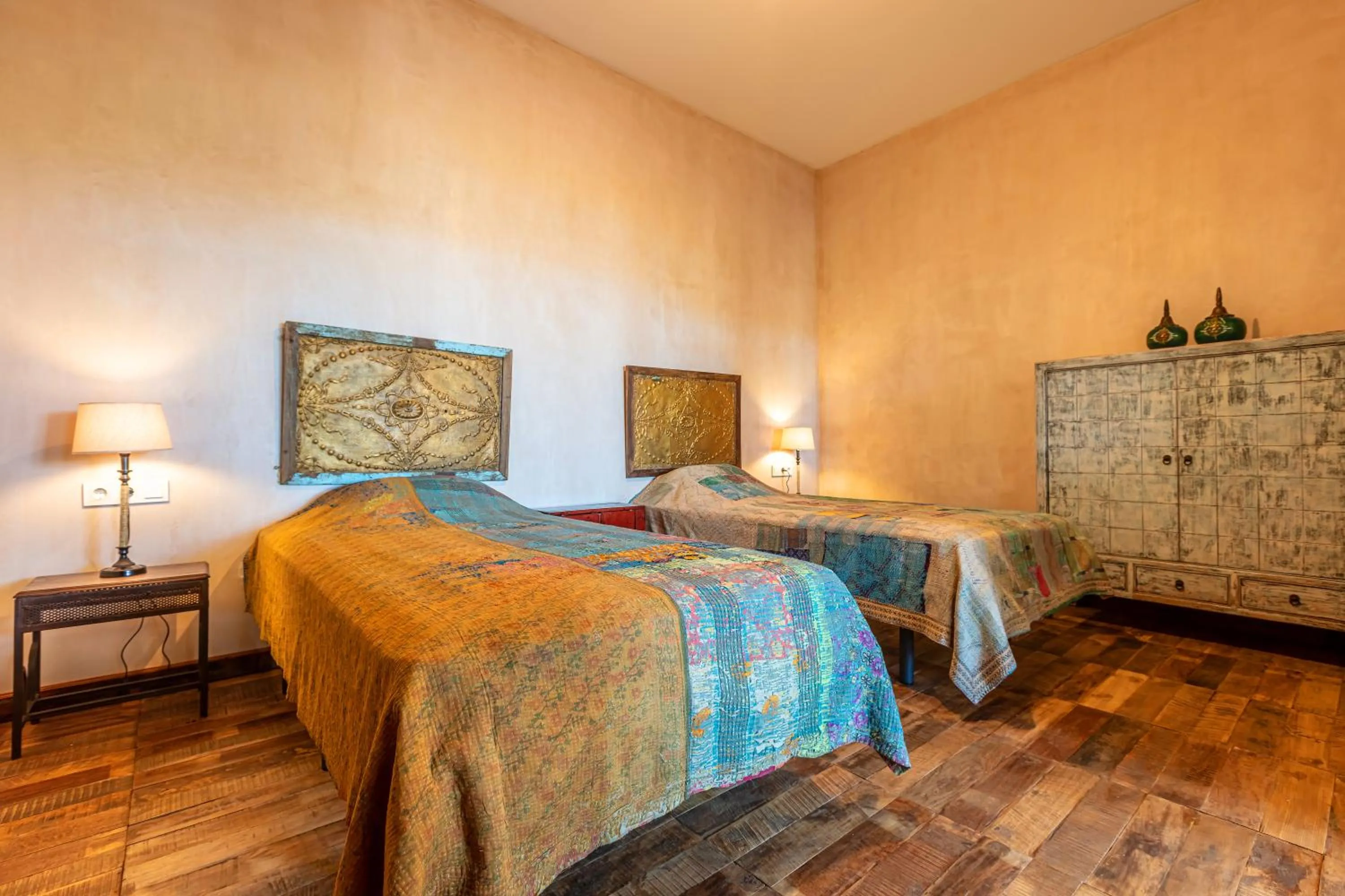 Bed in BOMBAYARTE APARTHOTEL TARIFA