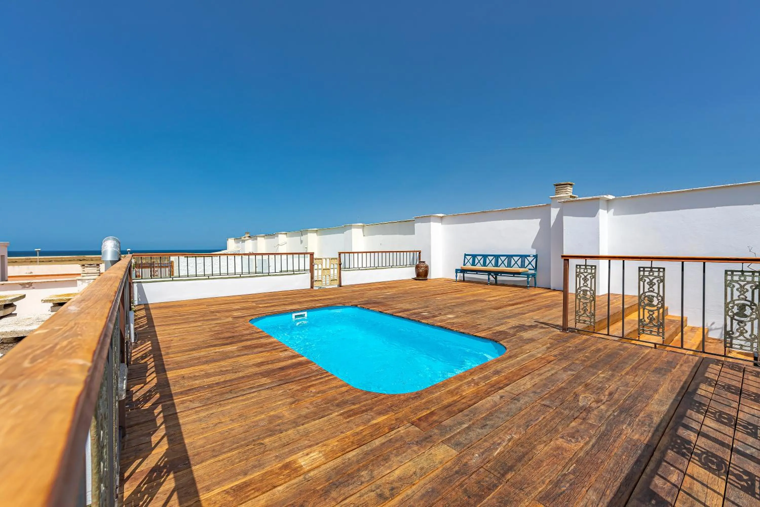 BOMBAYARTE APARTHOTEL TARIFA