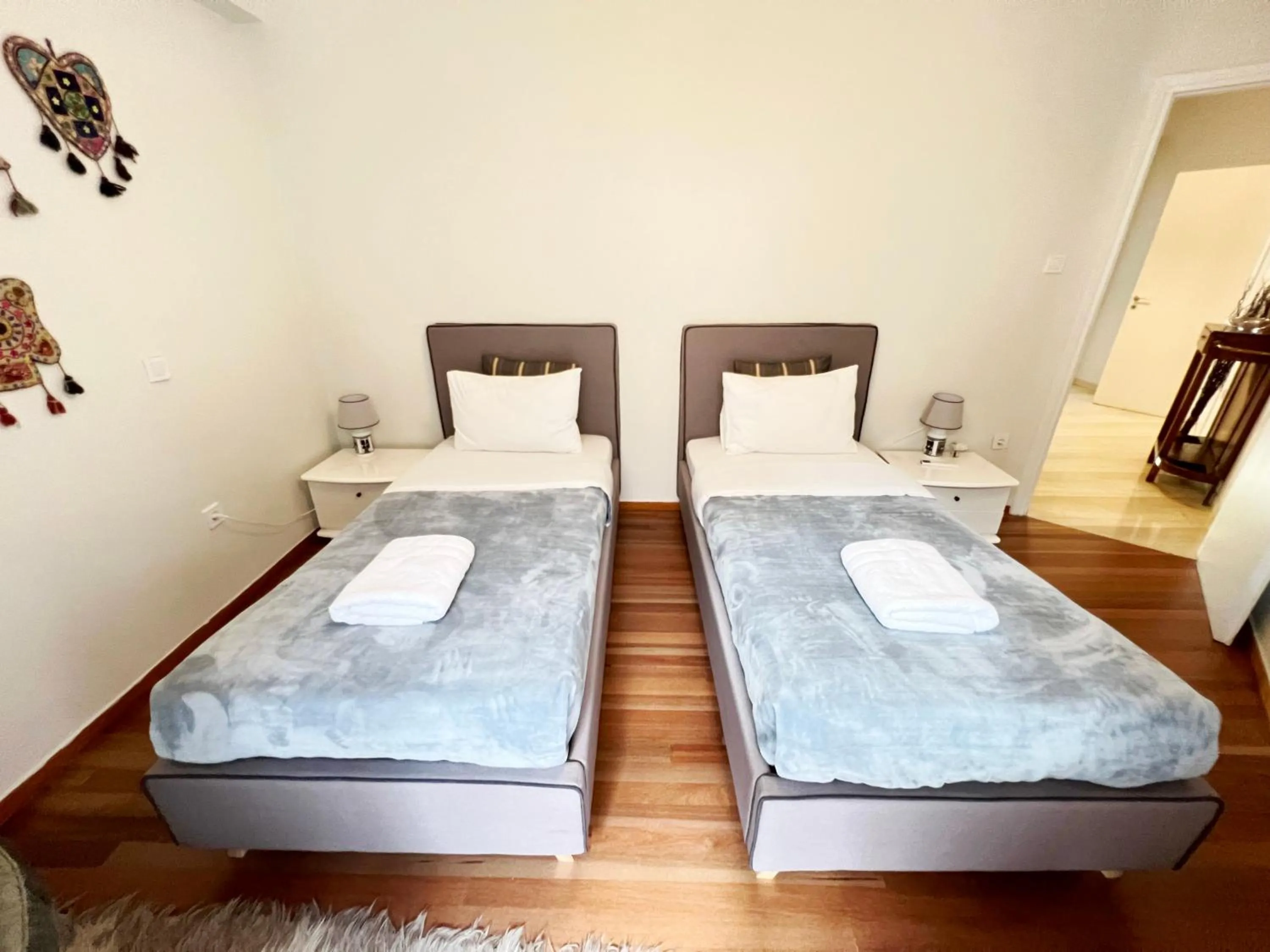Two-Bedroom Apartment in A Stroll to the Acropolis - By Athenian Homes