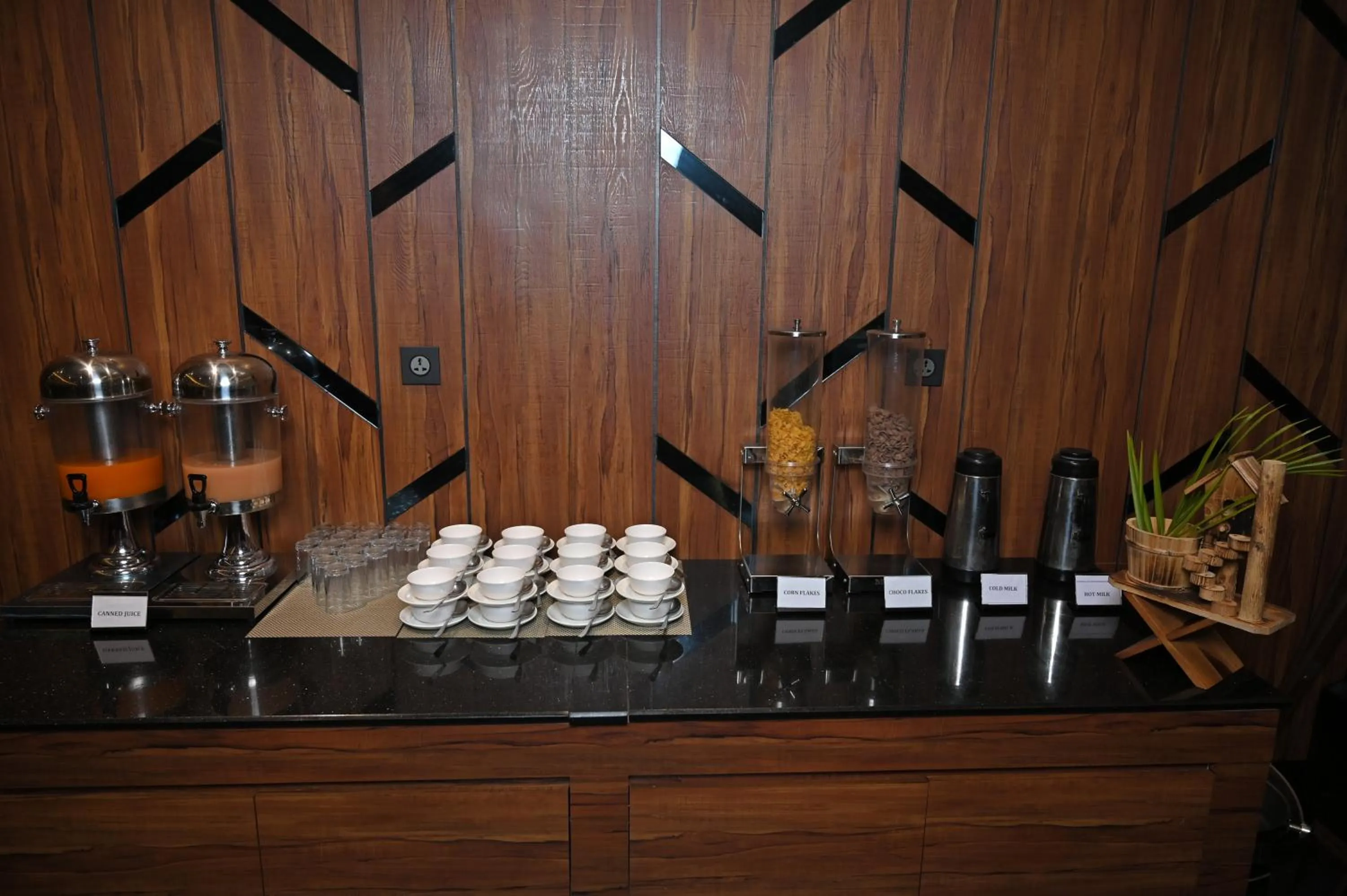 Food in Hotel Tip Top International Pune