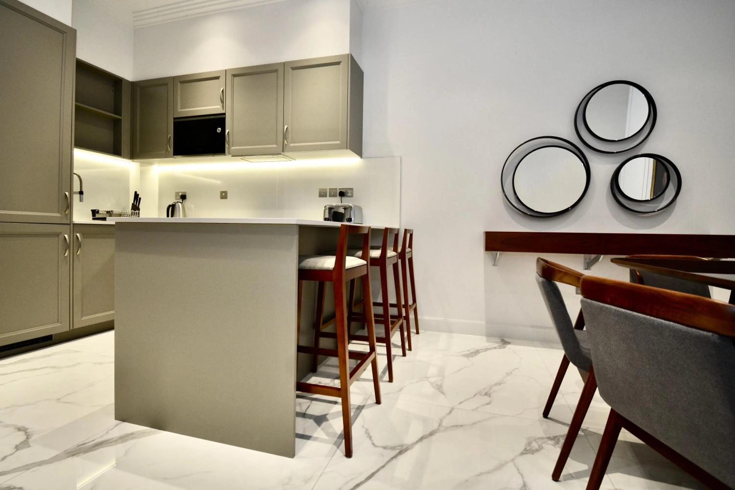 Kitchen or kitchenette in Sanctum Regent's Park