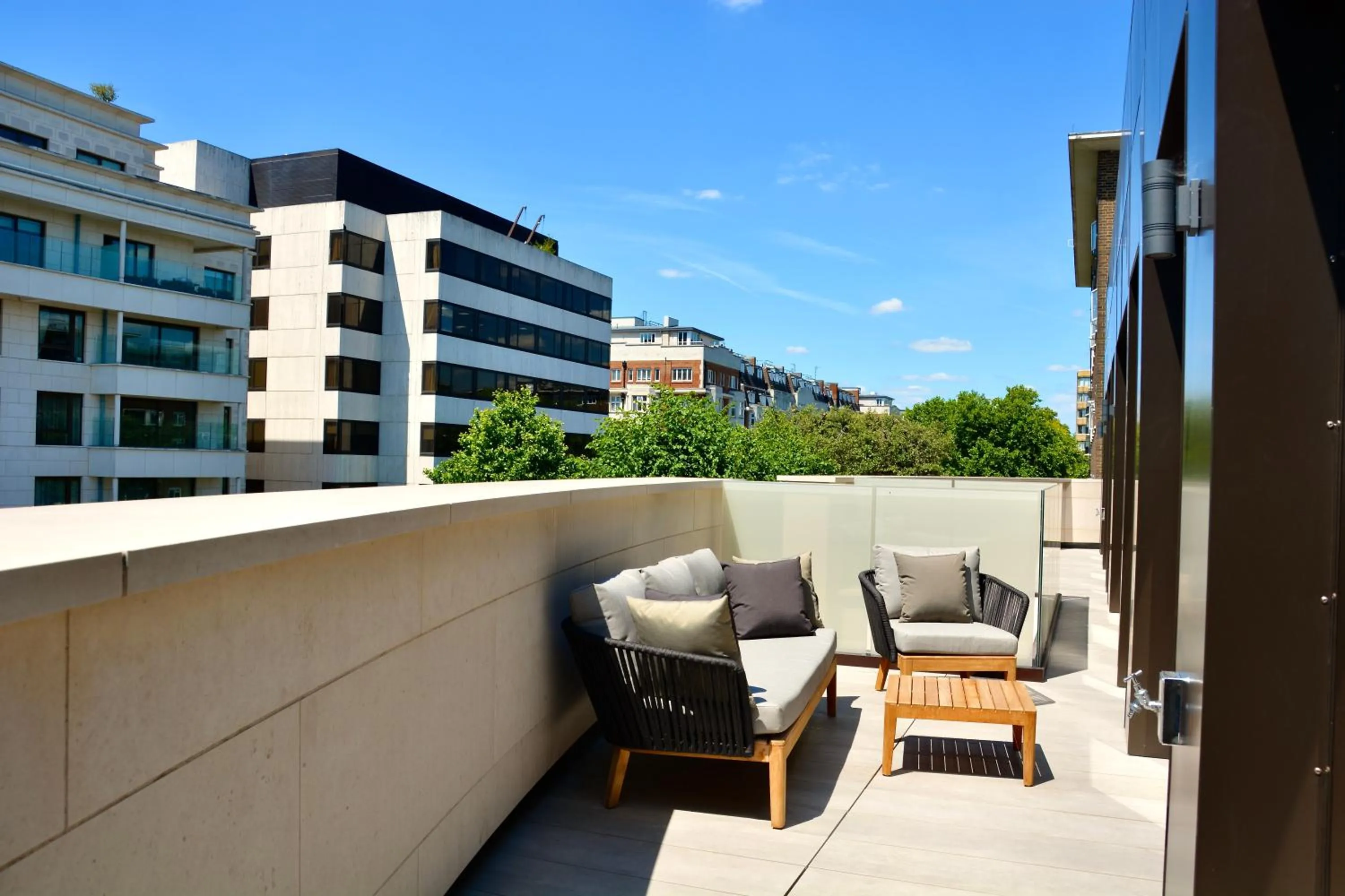 Property building in Sanctum Regent's Park