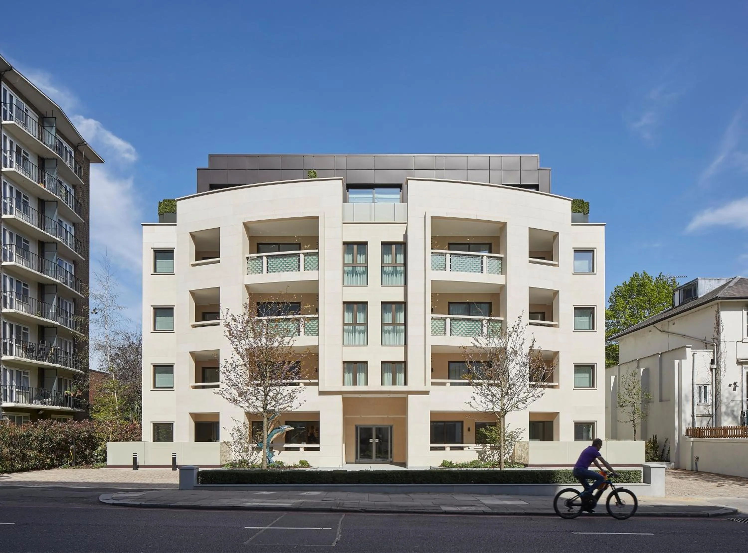 Property building in Sanctum Regent's Park