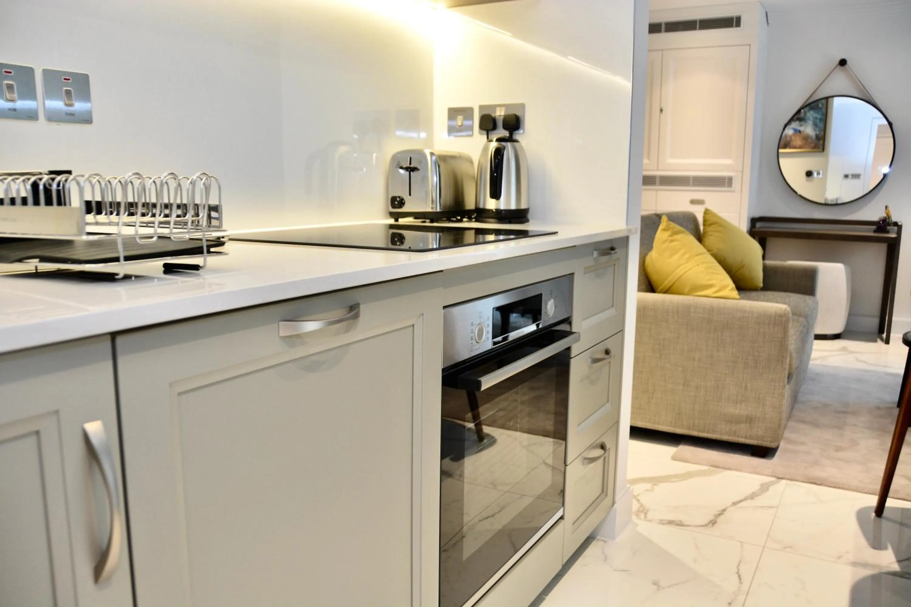 Coffee/tea facilities in Sanctum Regent's Park