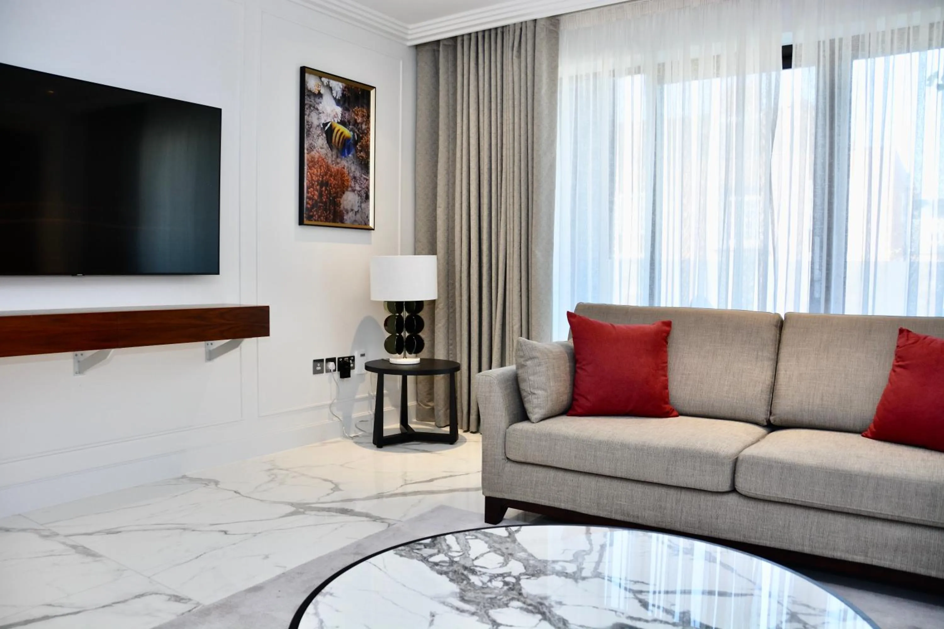 TV and multimedia in Sanctum Regent's Park