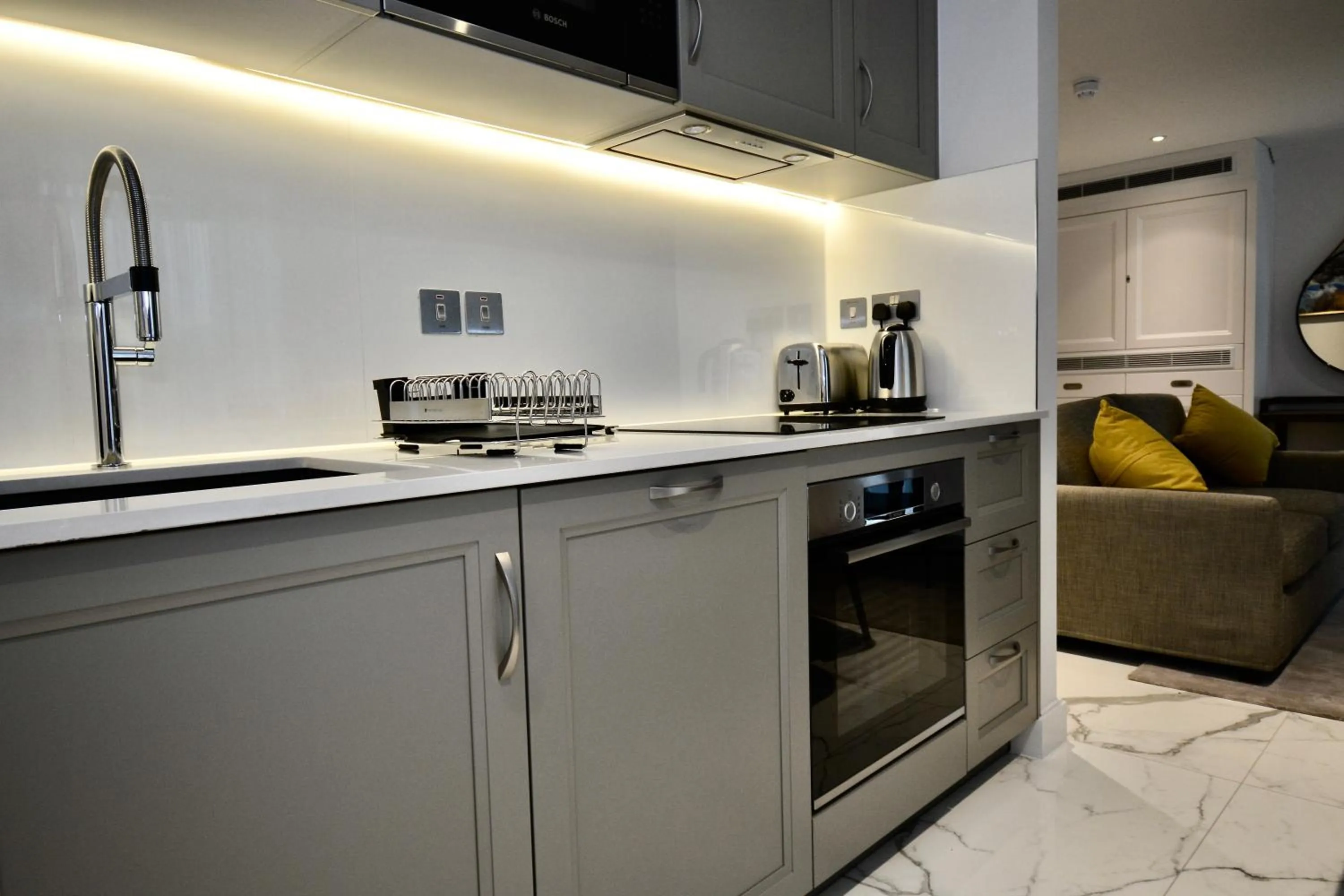 Kitchen or kitchenette in Sanctum Regent's Park