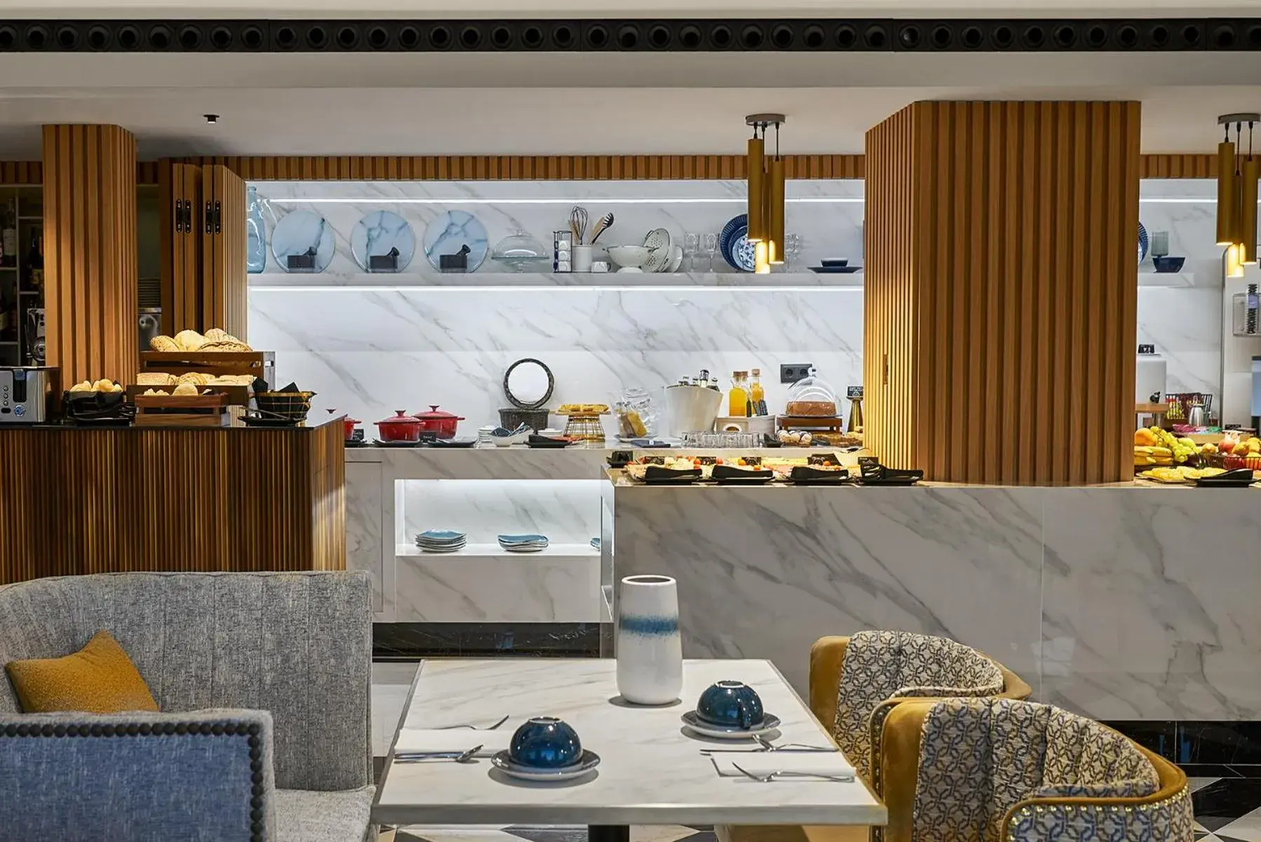 Restaurant/places to eat in Vincci Larios Diez Restaurant/places to eat in Vincci Larios Diez