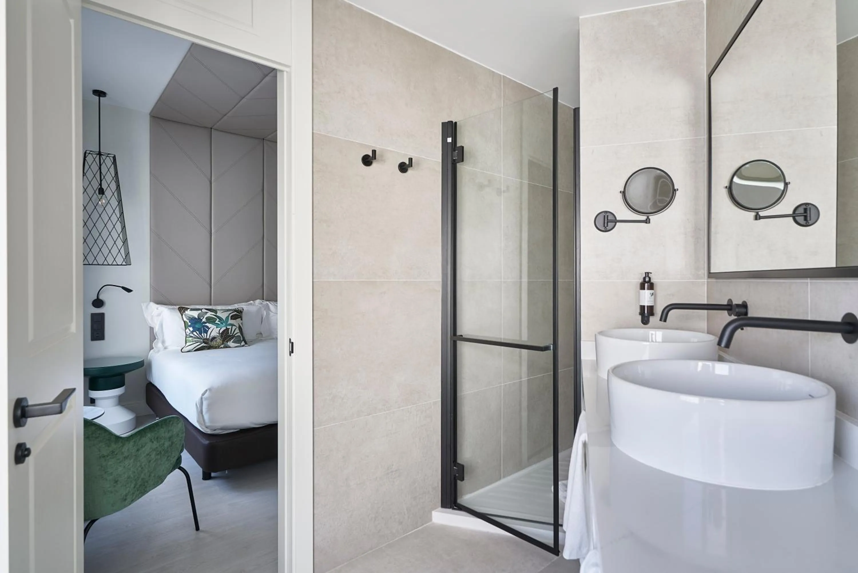Toilet, Bed in Vincci Larios Diez