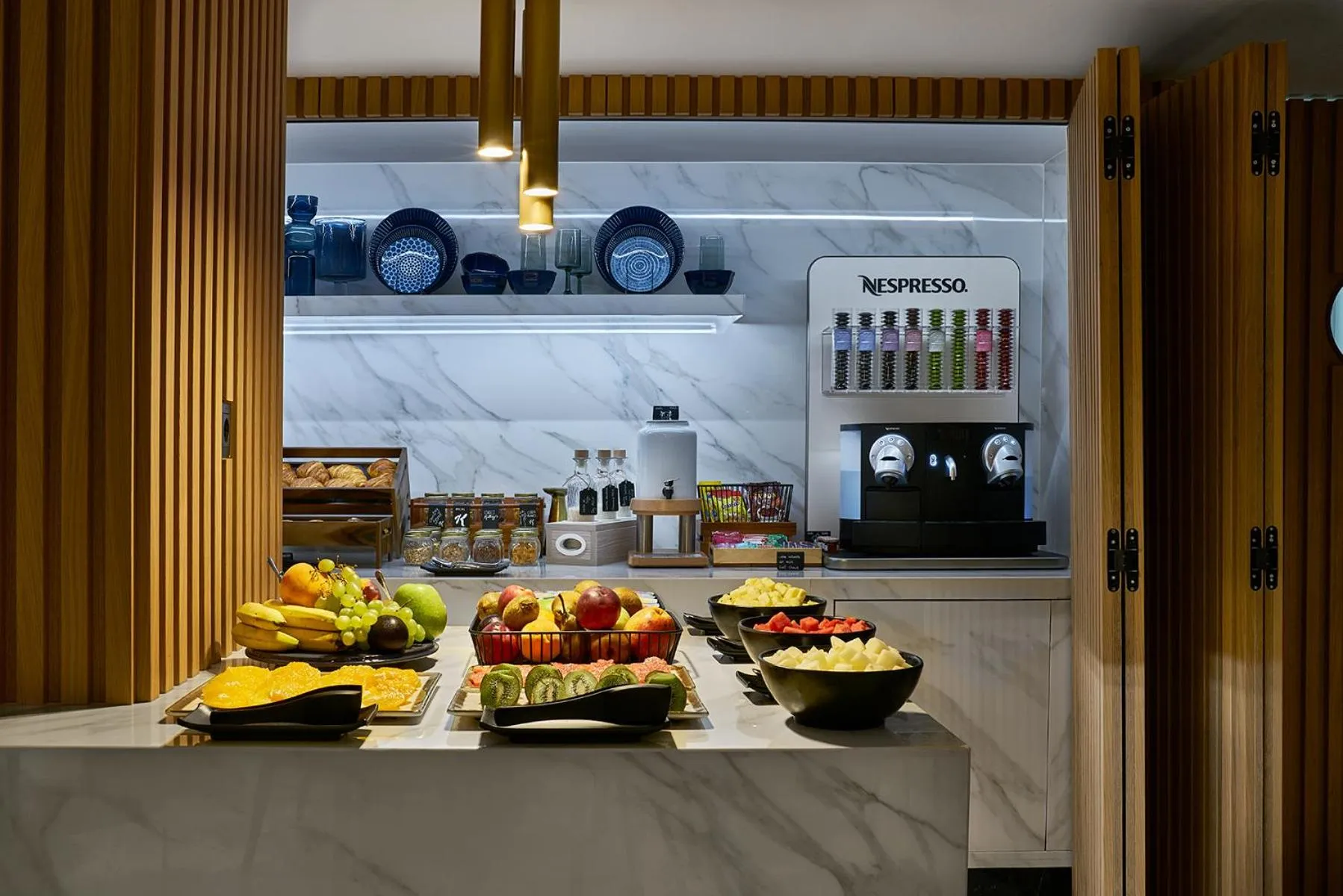 Food and drinks in Vincci Larios Diez