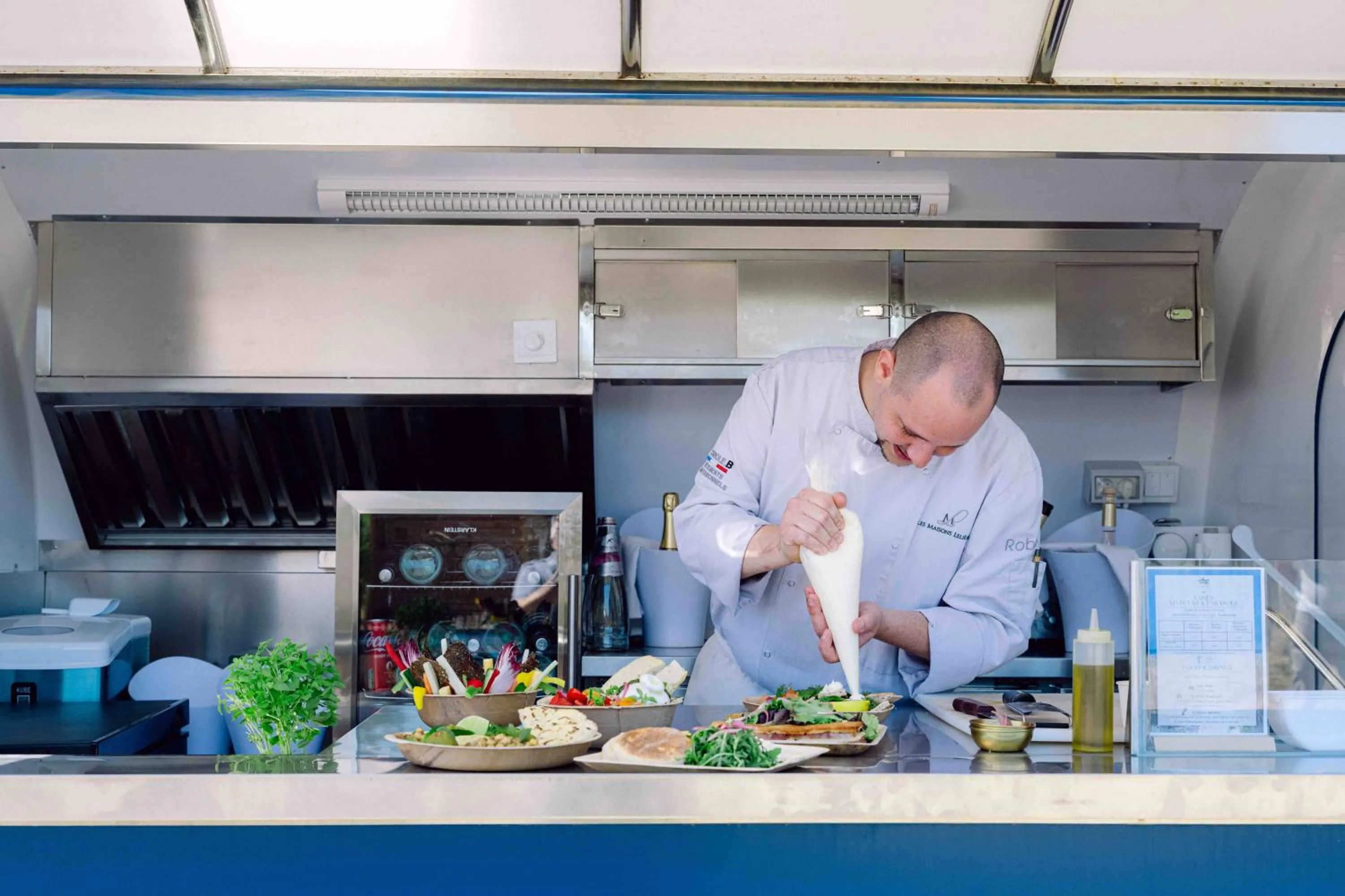 Restaurant/places to eat in Le Hameau Des Pesquiers Ecolodge & Spa, Curio Collection By Hilton