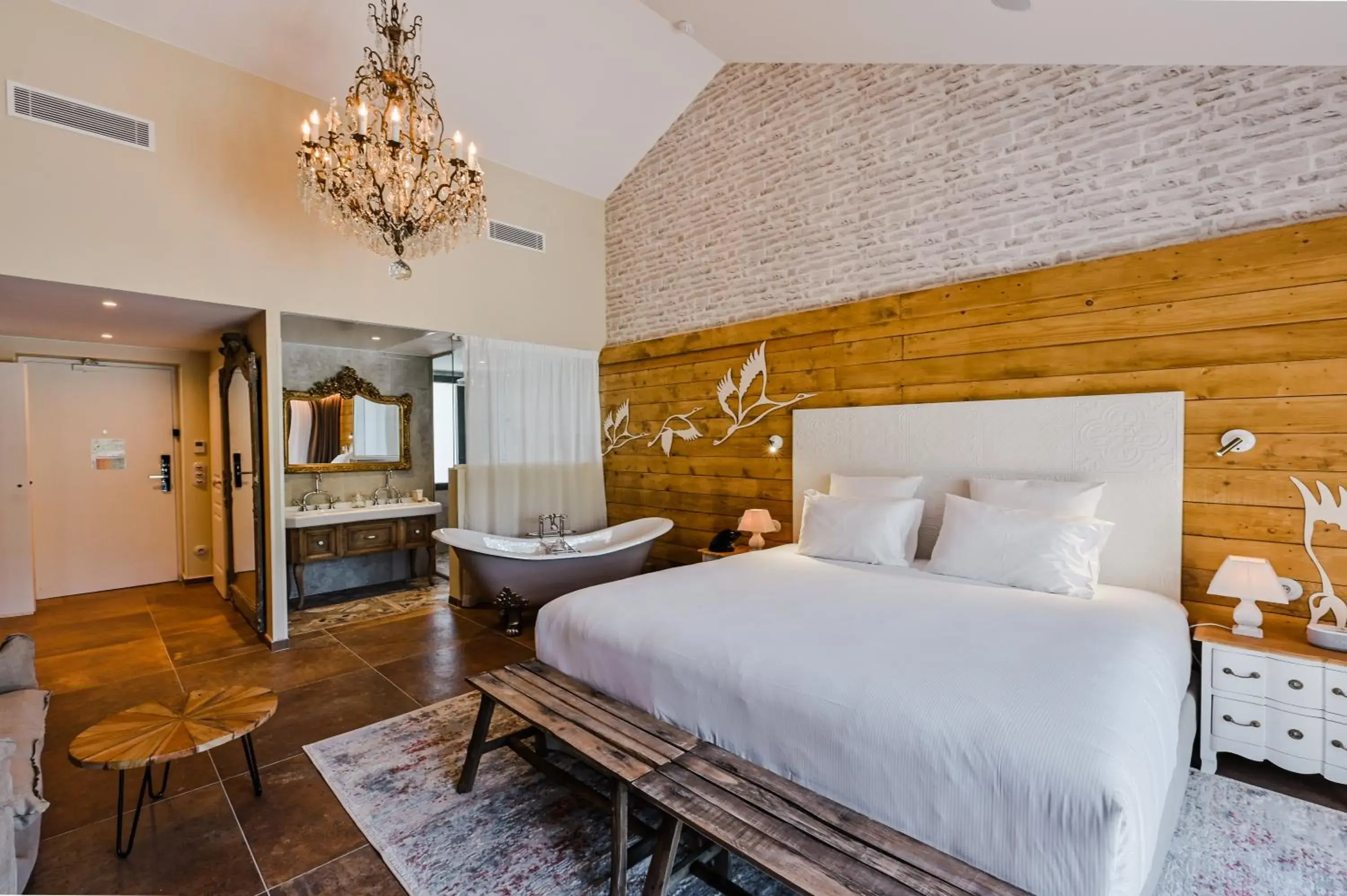 Pesquiers Village King Room with Hot Tub in Le Hameau Des Pesquiers Ecolodge & Spa, Curio Collection By Hilton Pesquiers Village King Room with Hot Tub in Le Hameau Des Pesquiers Ecolodge & Spa, Curio Collection By Hilton