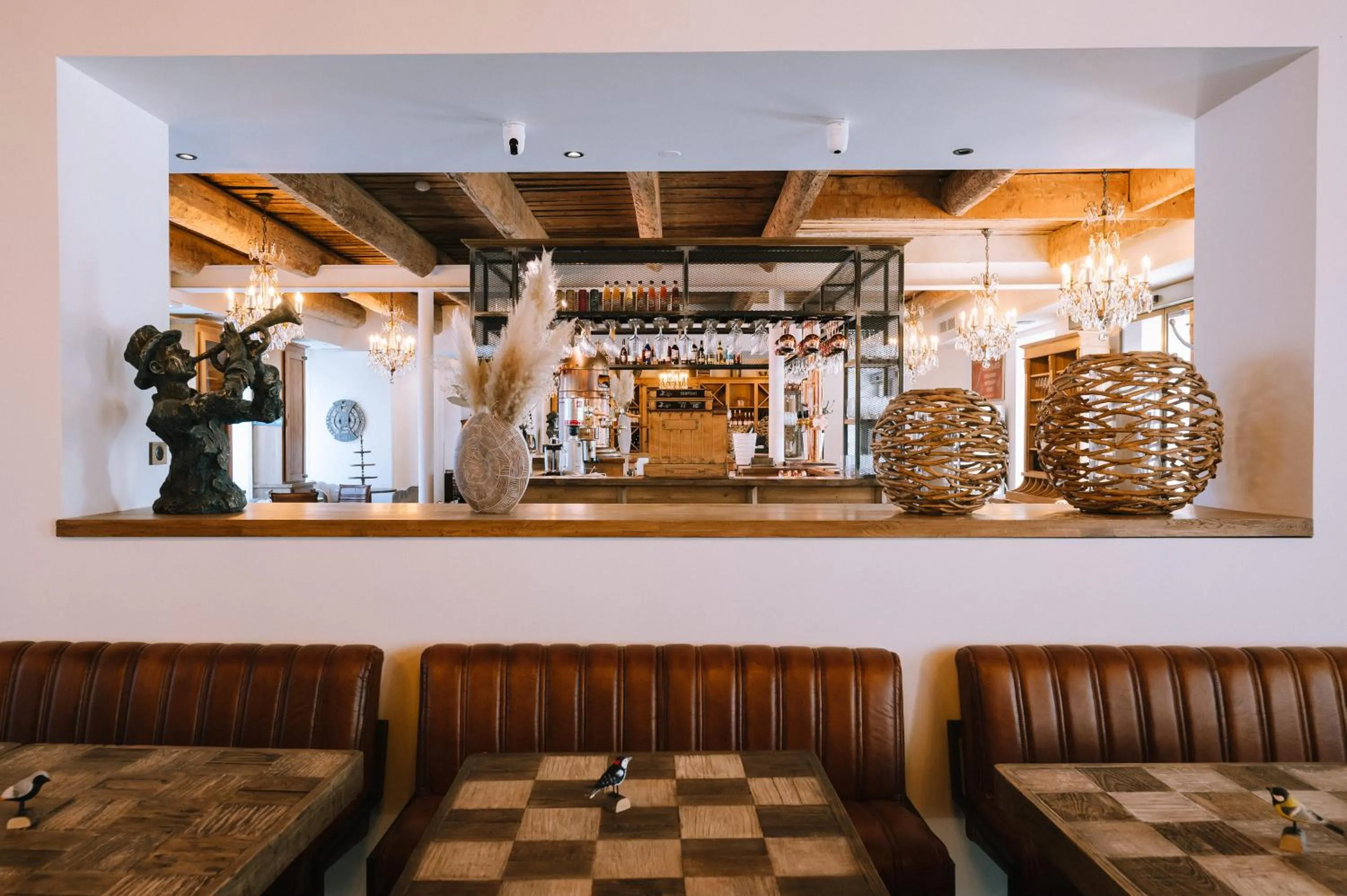 Restaurant/places to eat in Le Hameau Des Pesquiers Ecolodge & Spa, Curio Collection By Hilton