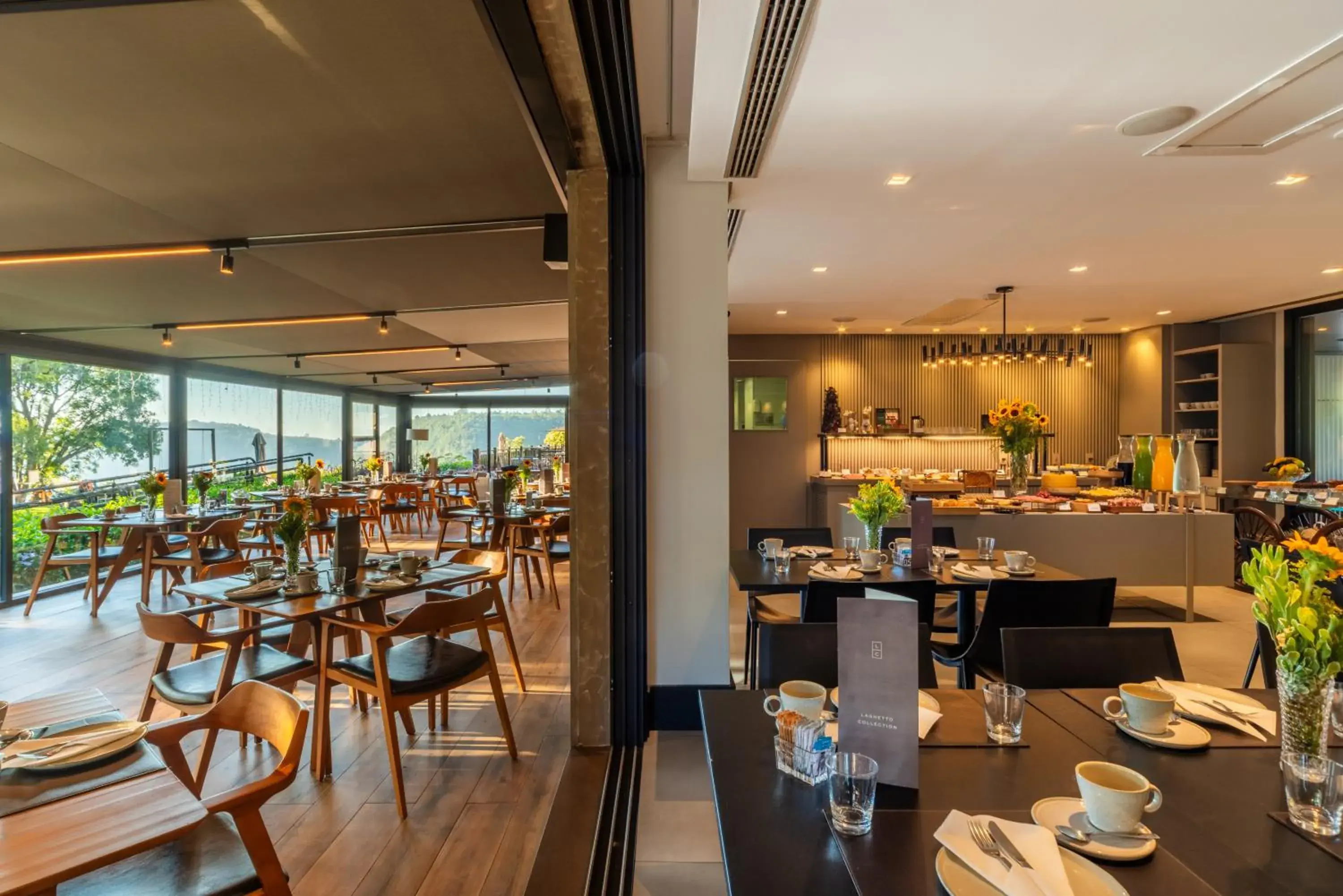 Breakfast in Chateau Laghetto Collection Oficial Breakfast in Chateau Laghetto Collection Oficial