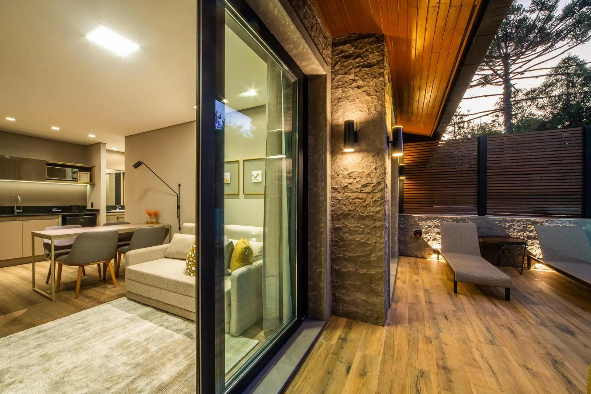 Photo of the whole room in Chateau Laghetto Collection Oficial