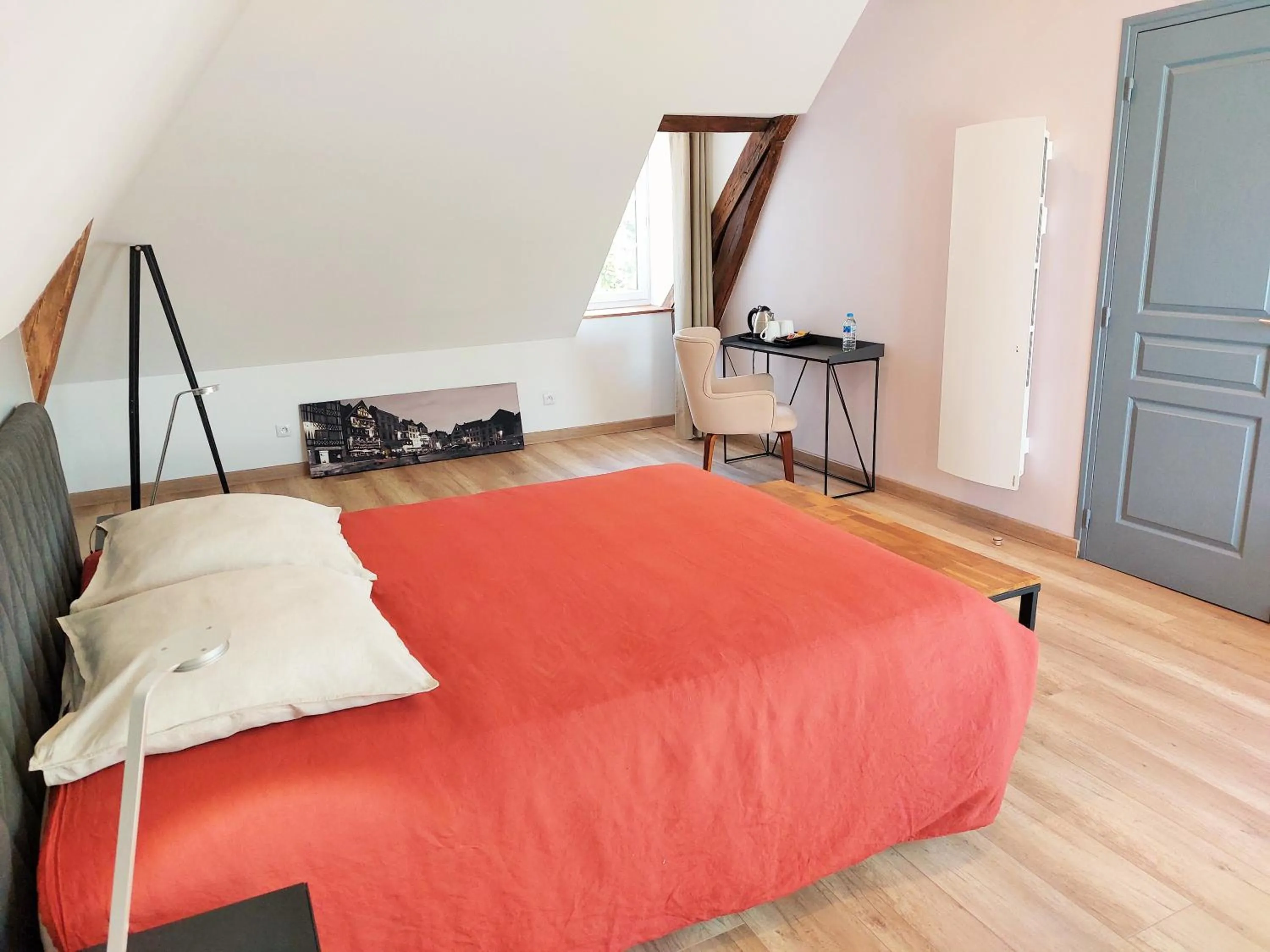 Bedroom in LES JACQUEMARTS NORMANDS Maison d'hôtes - Guesthouse