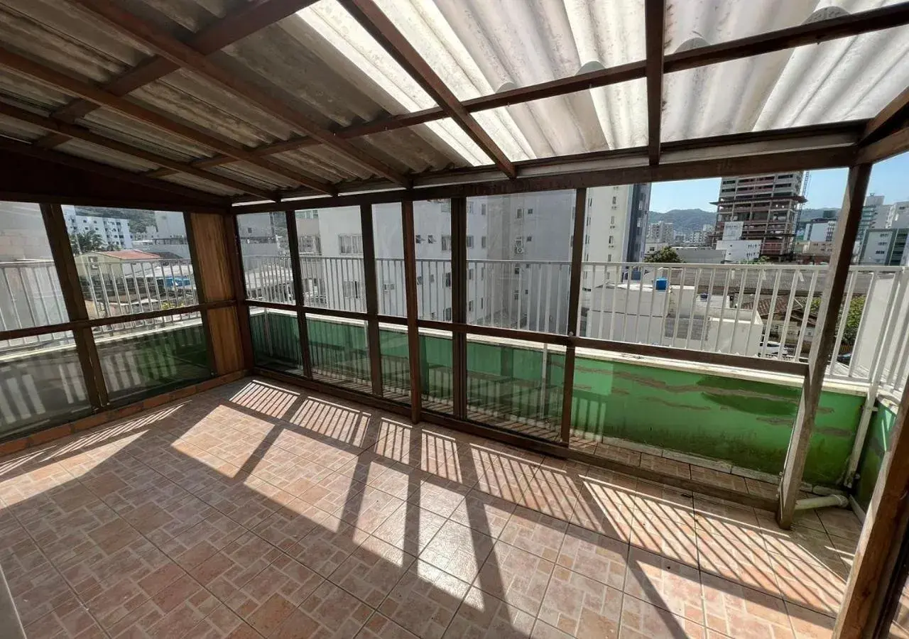 Quadruple Room with Shared Bathroom in Pousada Louise Quadruple Room with Shared Bathroom in Pousada Louise