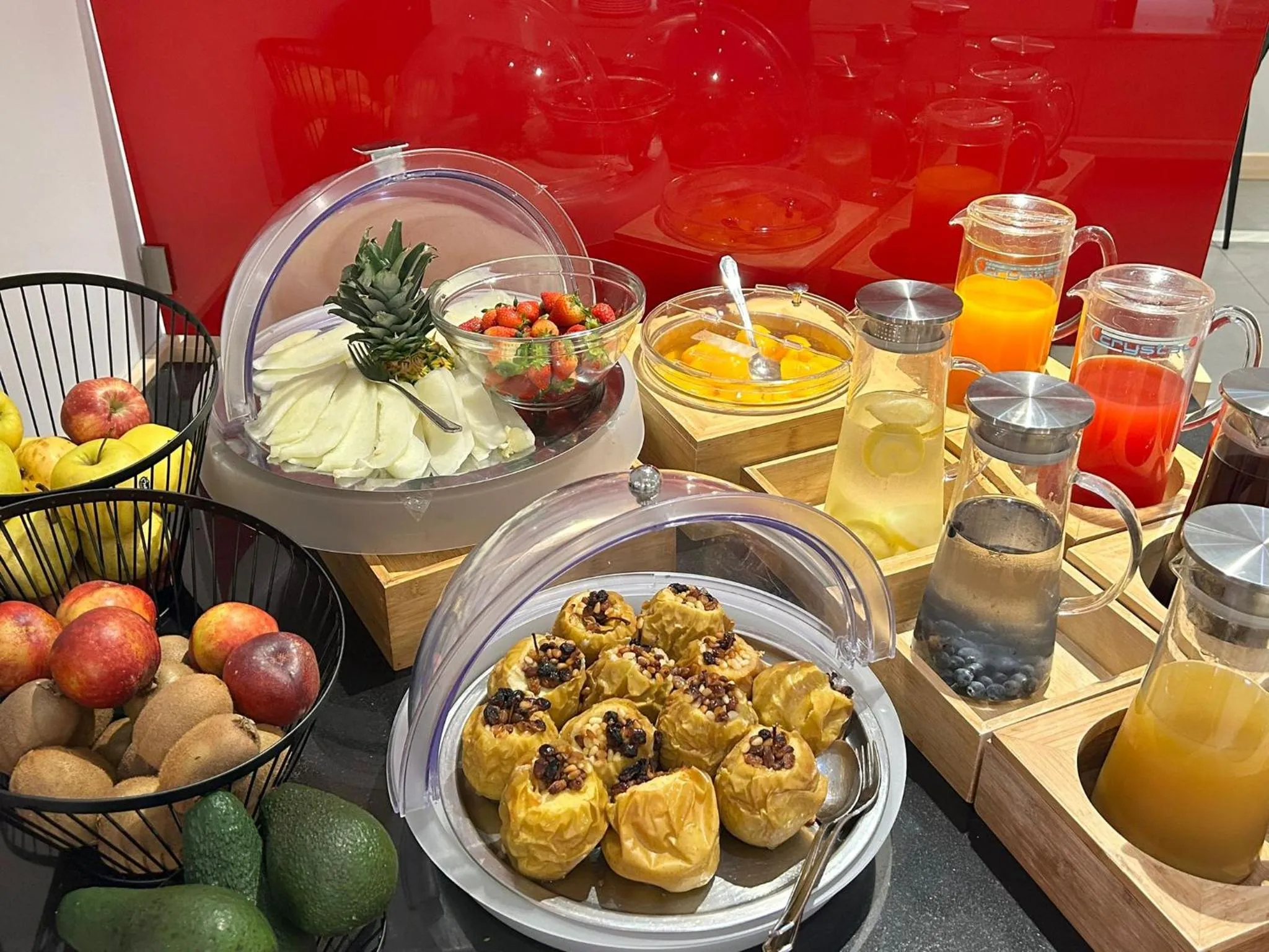 Breakfast in Hotel Carlton