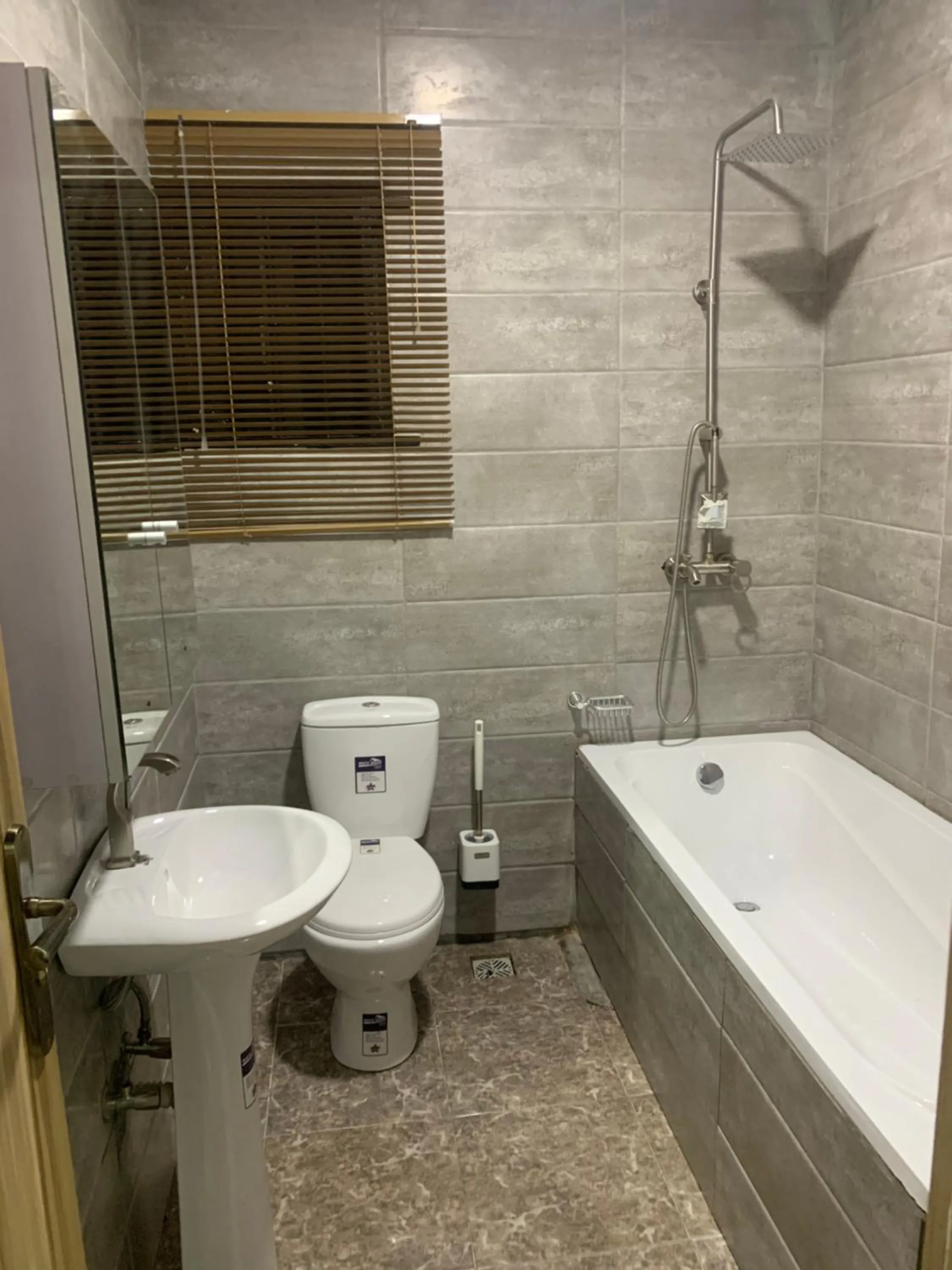 Weena Hotel & Resort