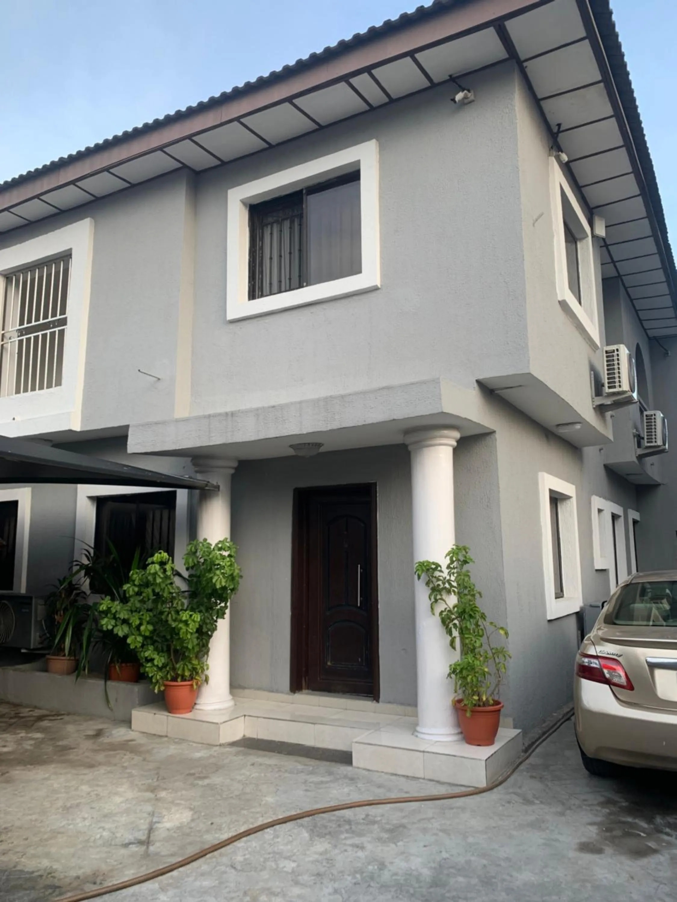 Weena Hotel & Resort