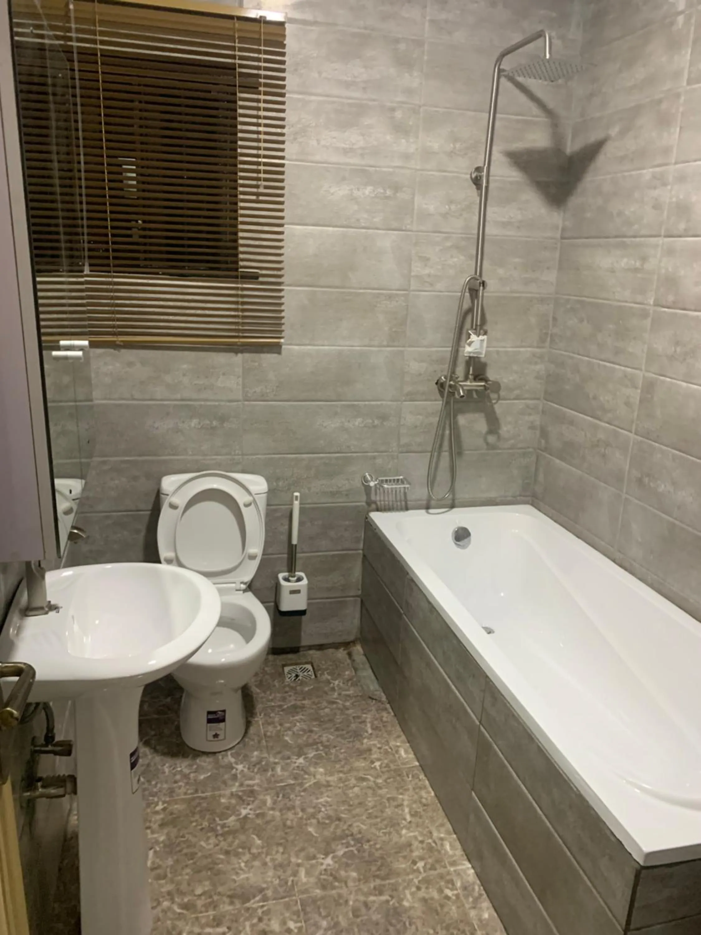 Weena Hotel & Resort