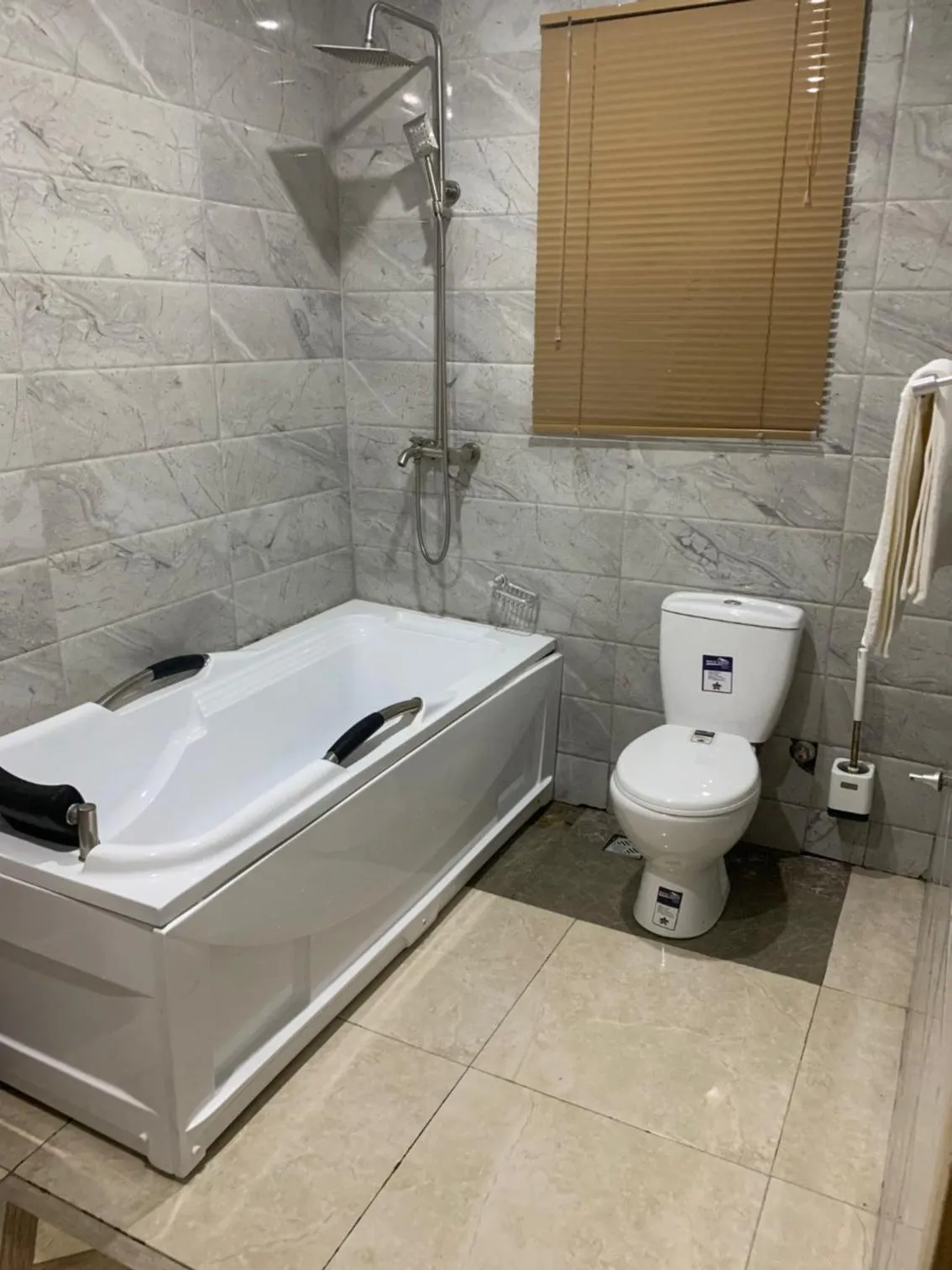 Weena Hotel & Resort