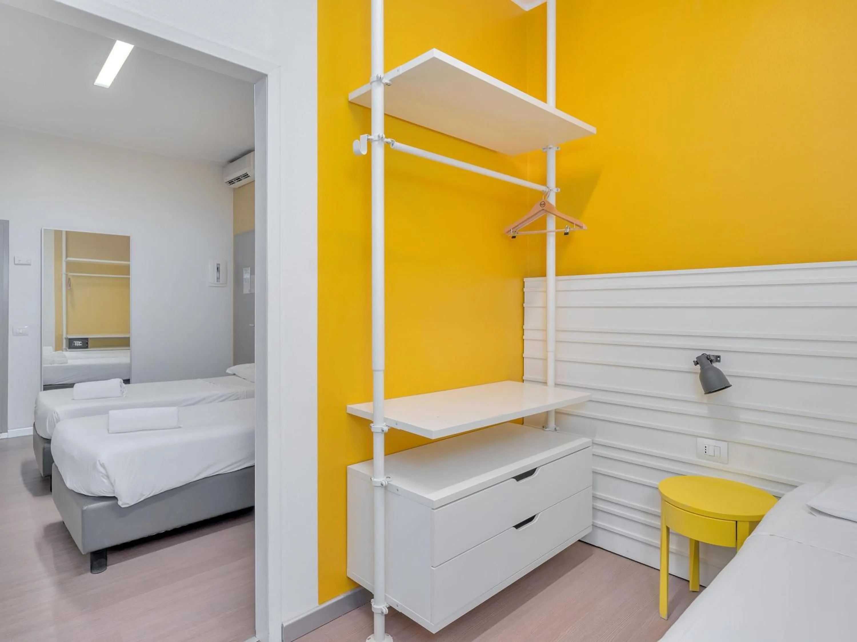 Bathroom, Bed in B&B HOTEL Milano Ornato