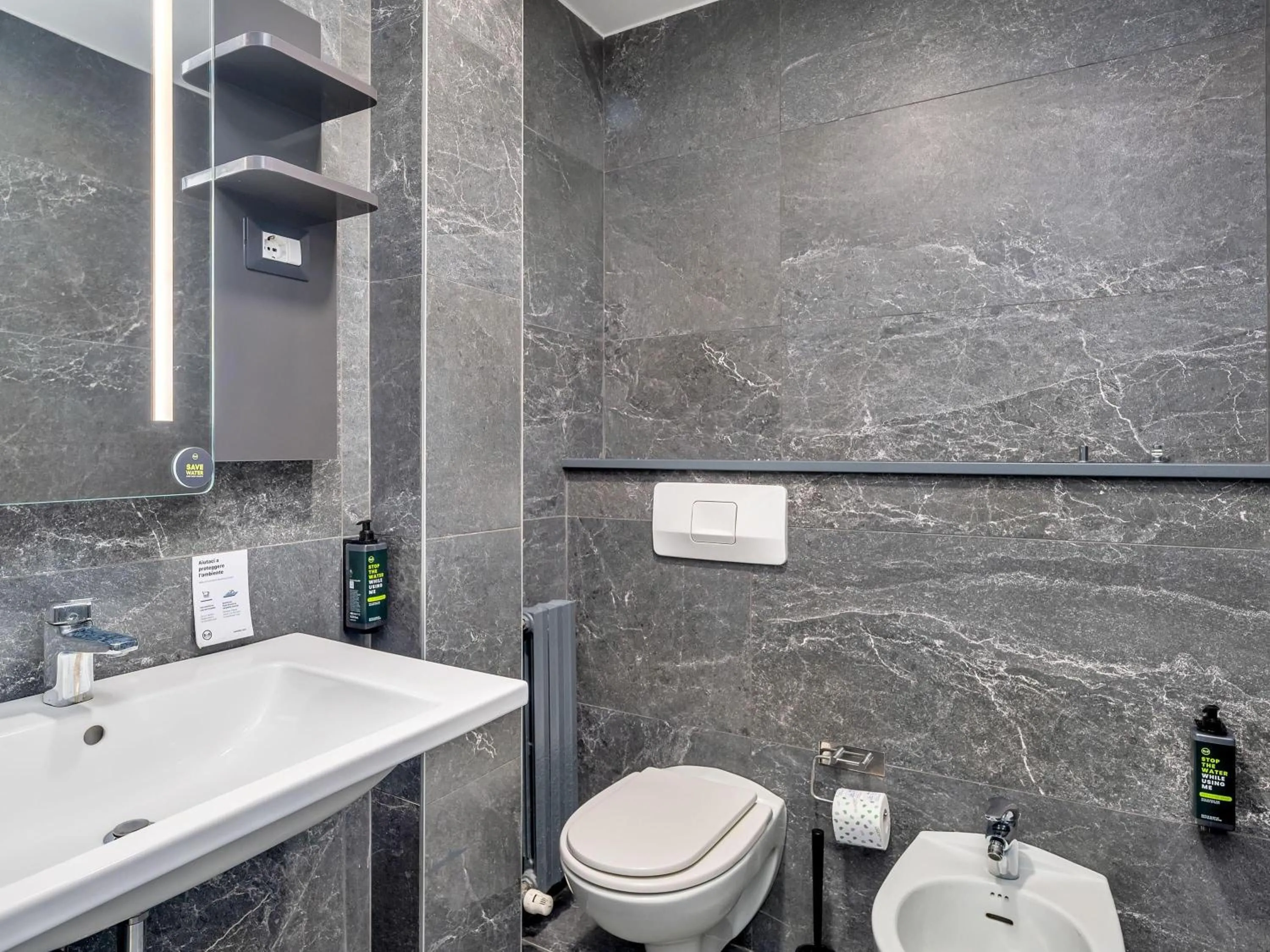 Photo of the whole room in B&B HOTEL Milano Ornato