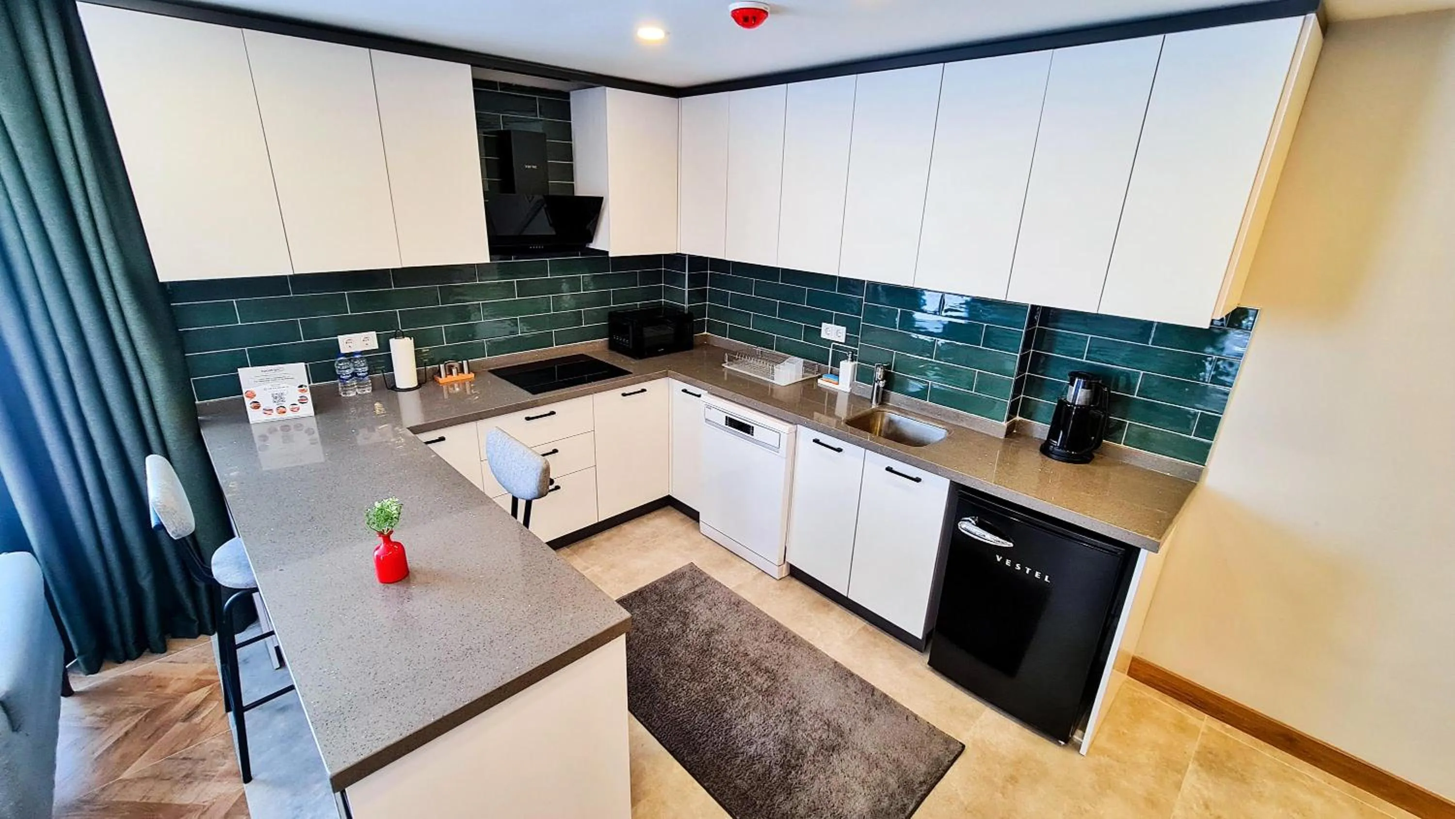 Kitchen or kitchenette in Letstay Sweet Home Mint