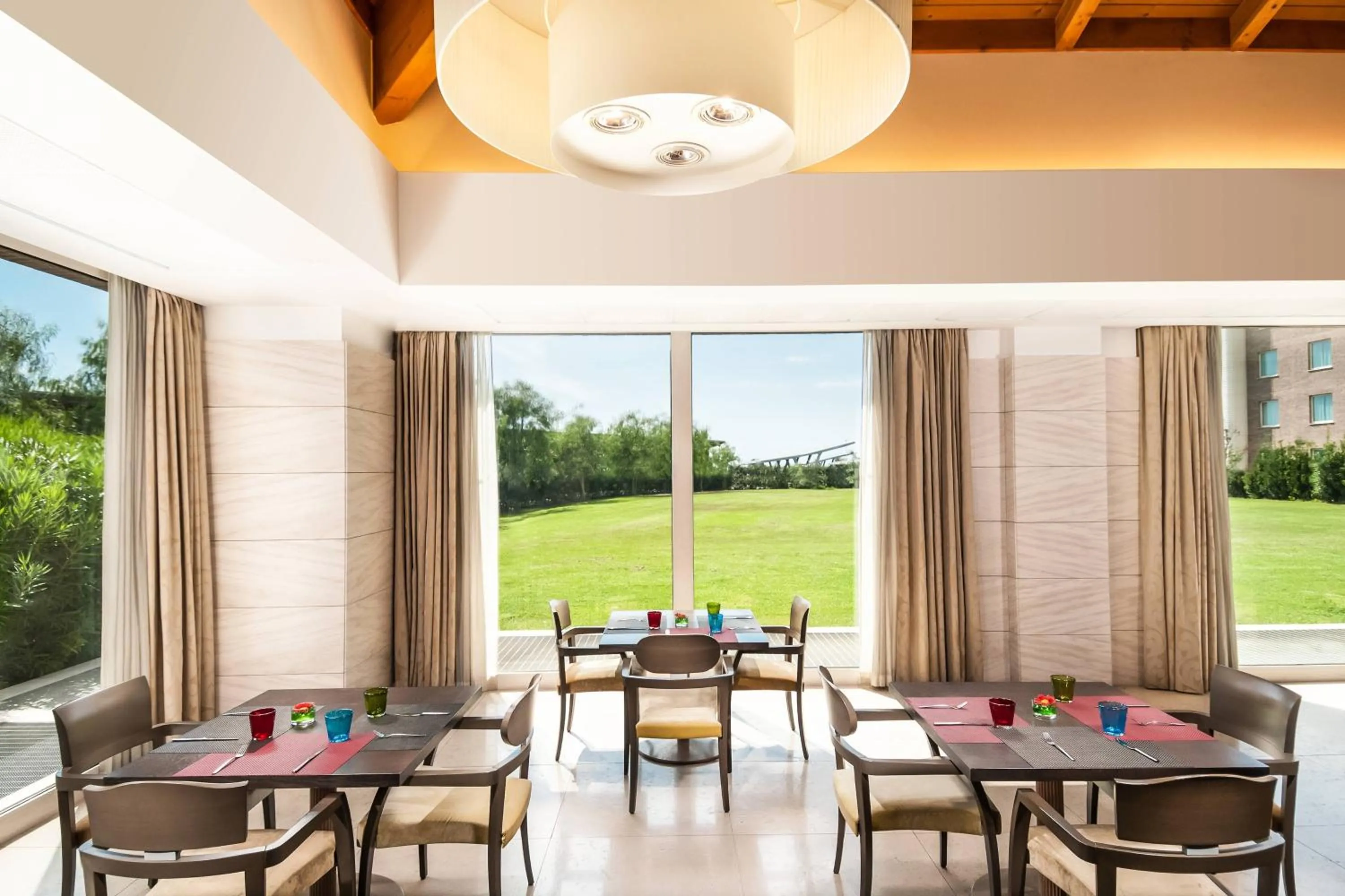 Restaurant/places to eat in Sheraton Rome Parco de Medici