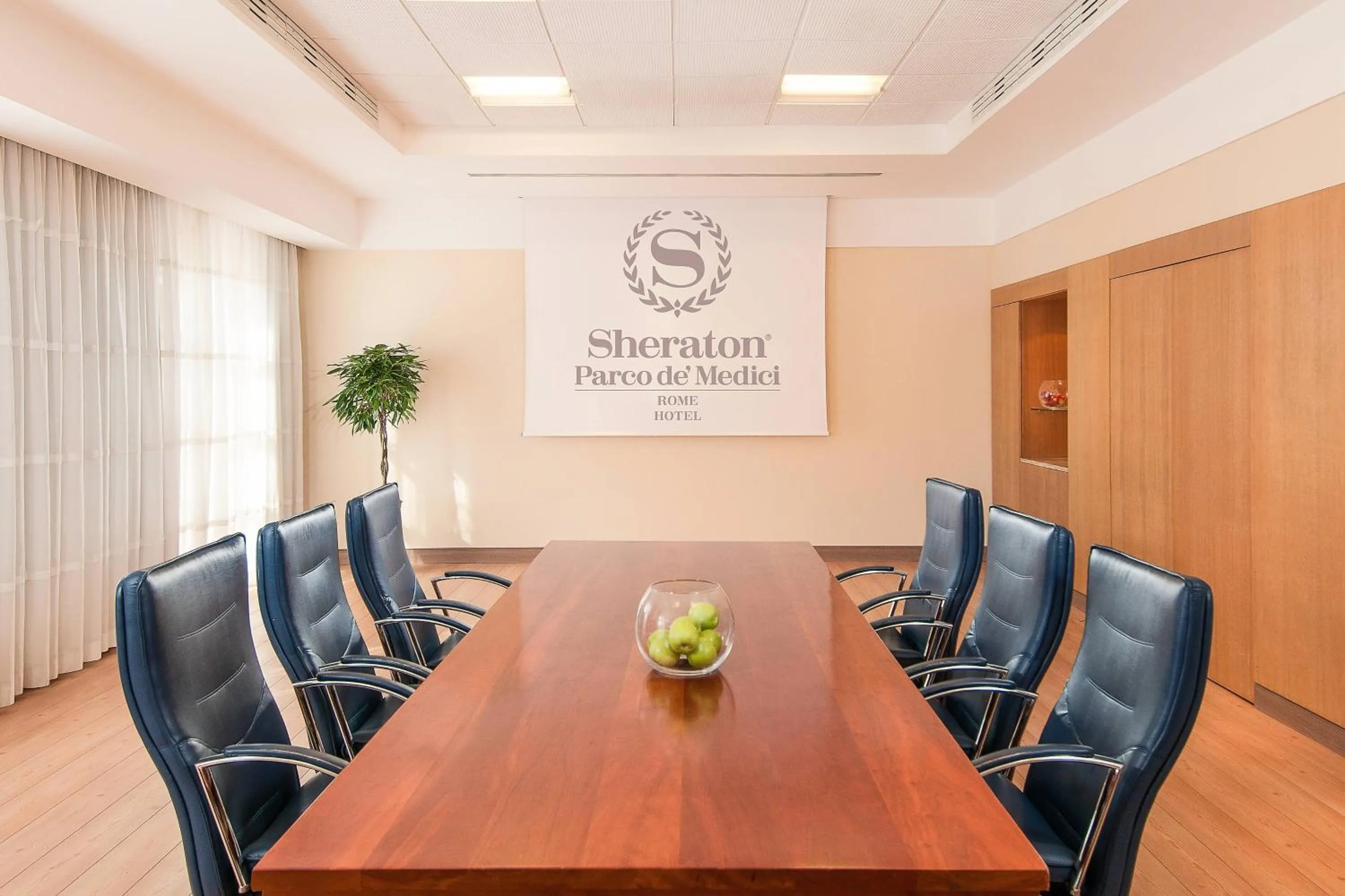 Meeting/conference room in Sheraton Rome Parco de Medici