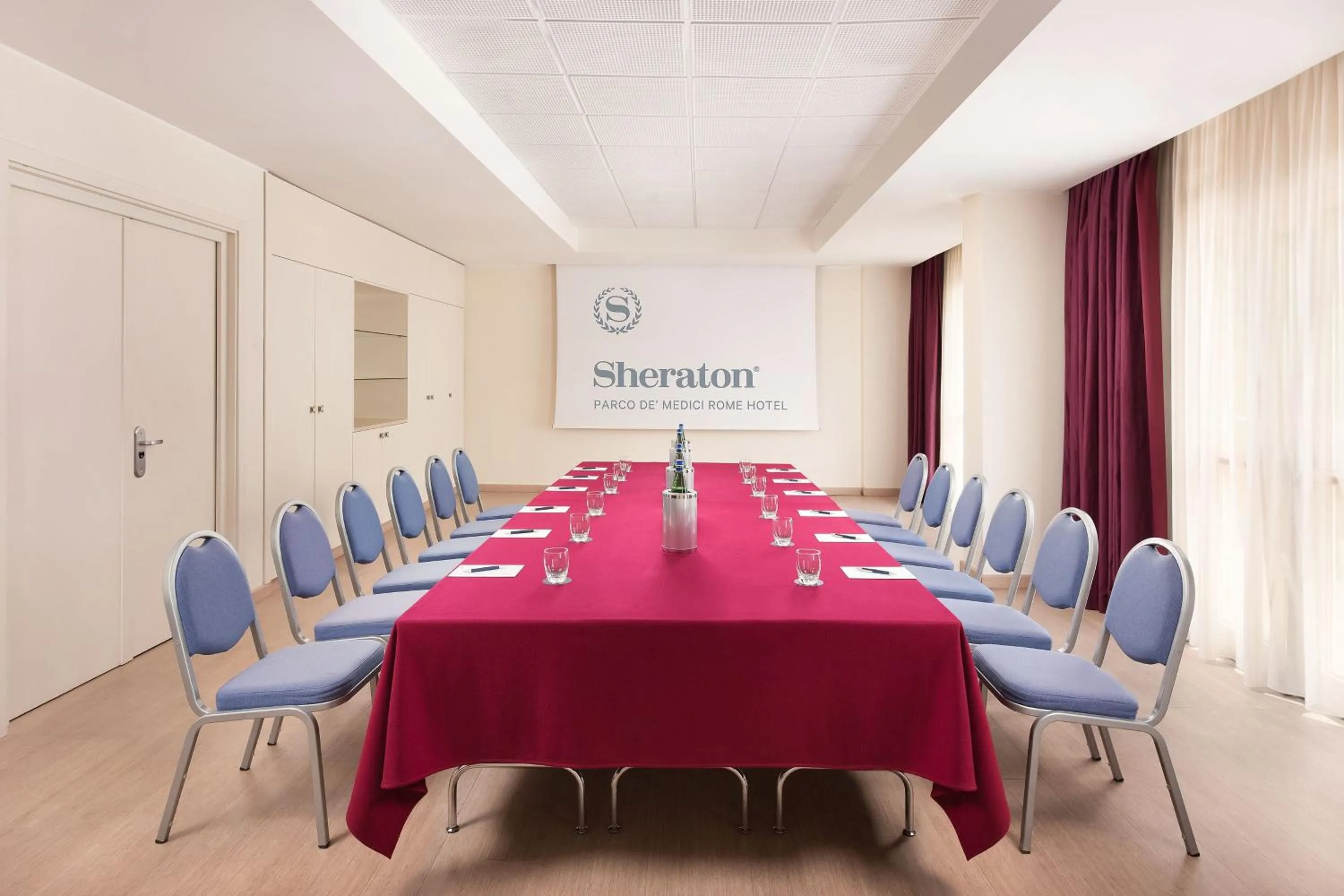 Meeting/conference room in Sheraton Rome Parco de Medici