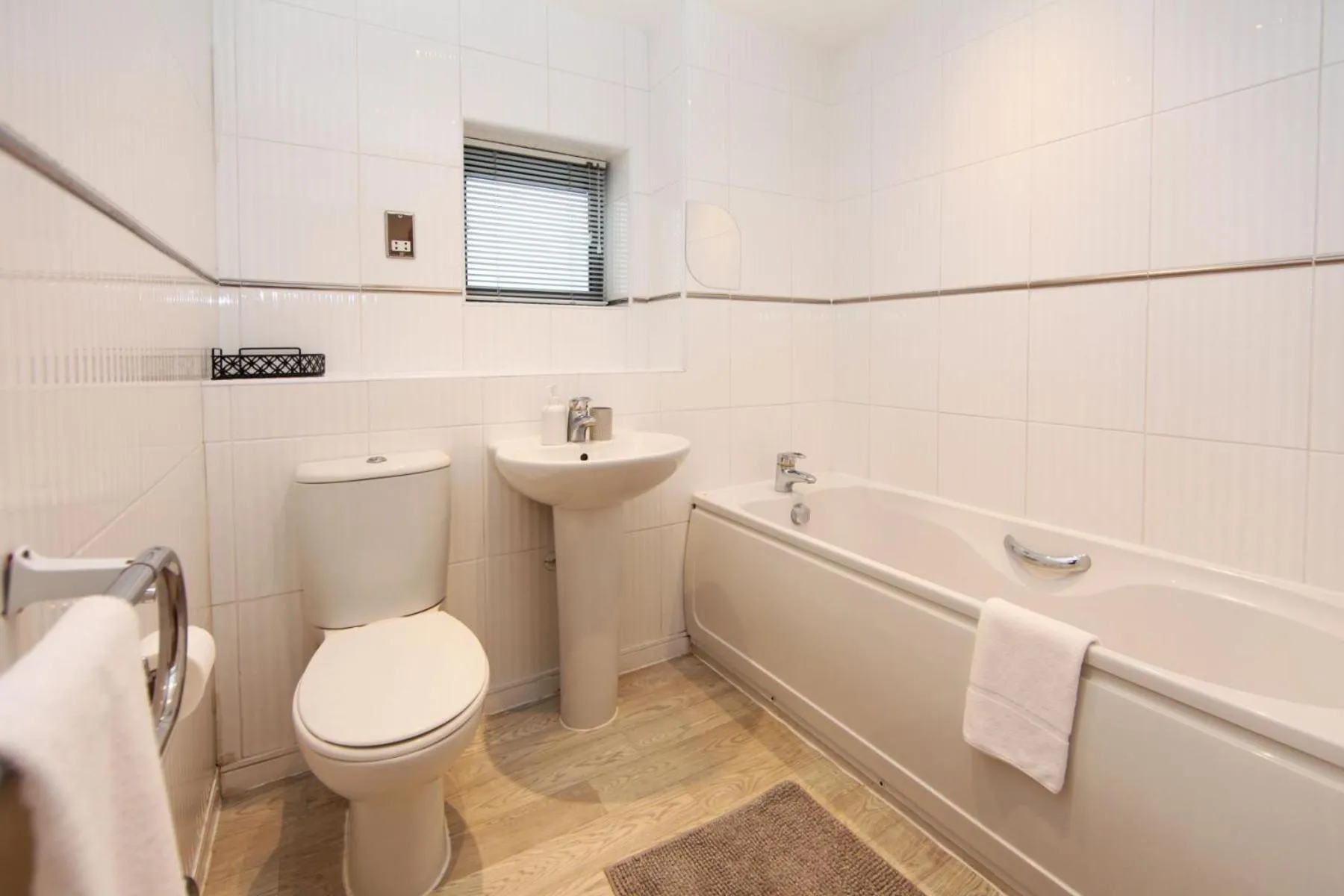 Bathroom in Albion Street Apartments