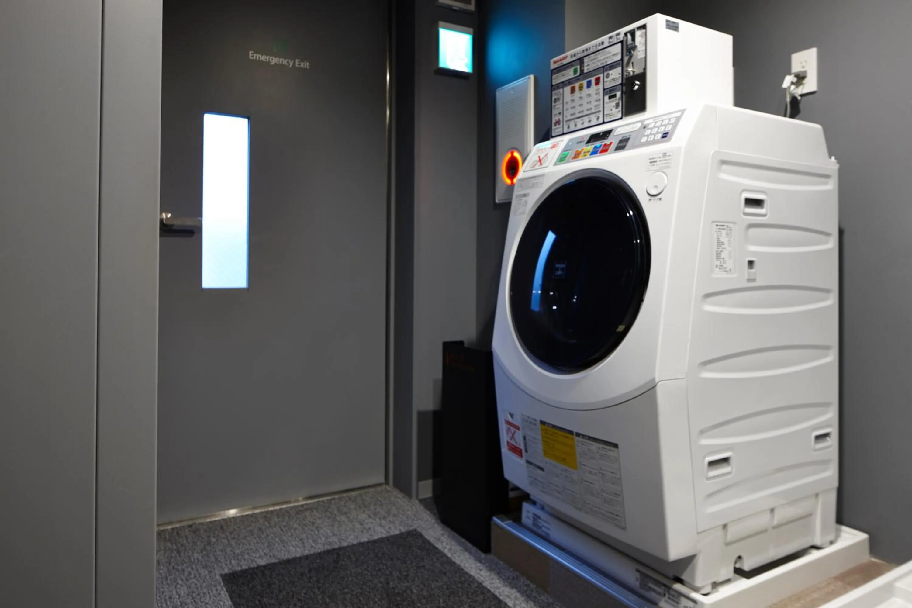 washing machine in COCOSHUKU AKASAKA Premium