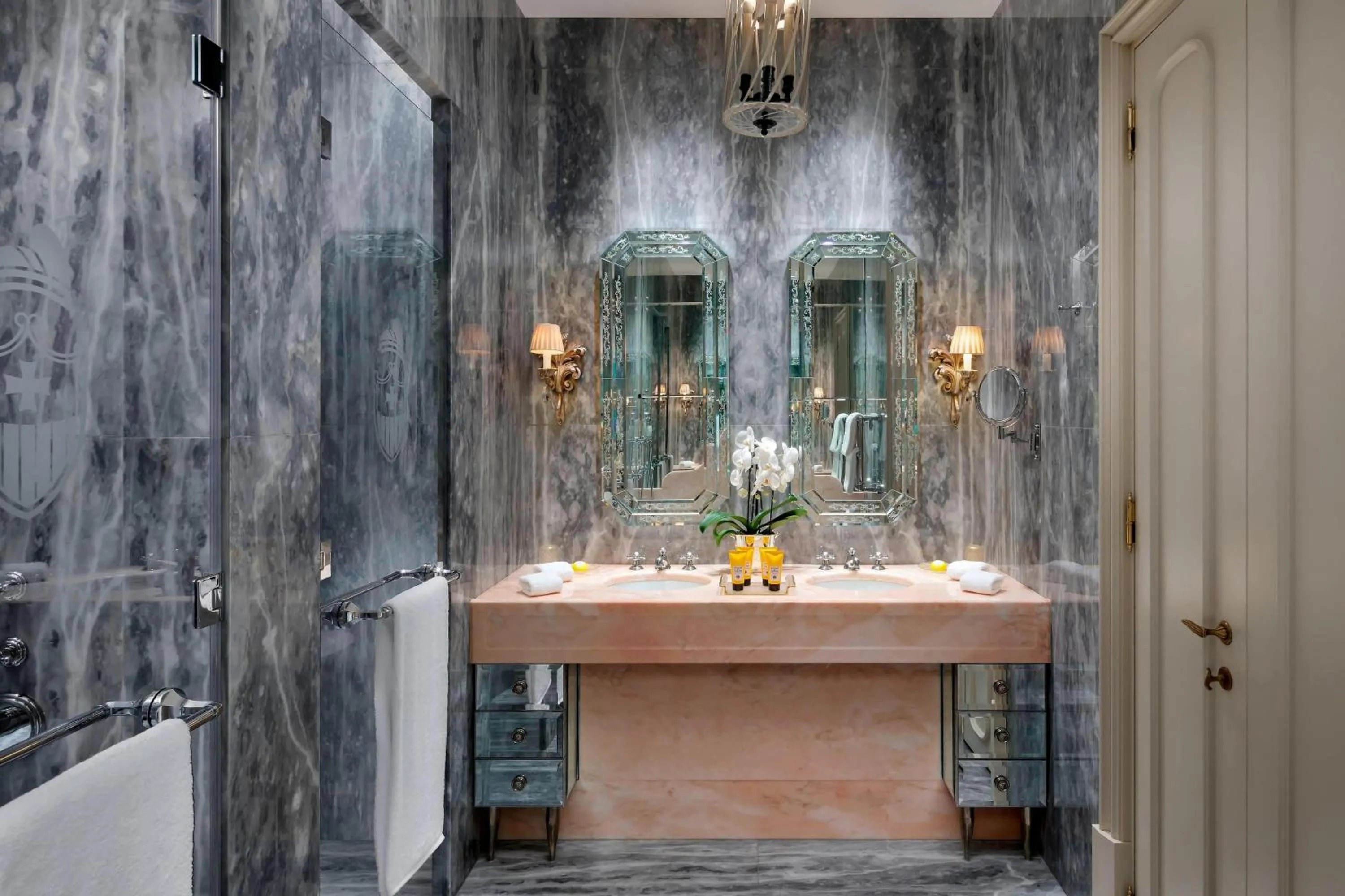 Photo of the whole room in The Gritti Palace, a Luxury Collection Hotel, Venice