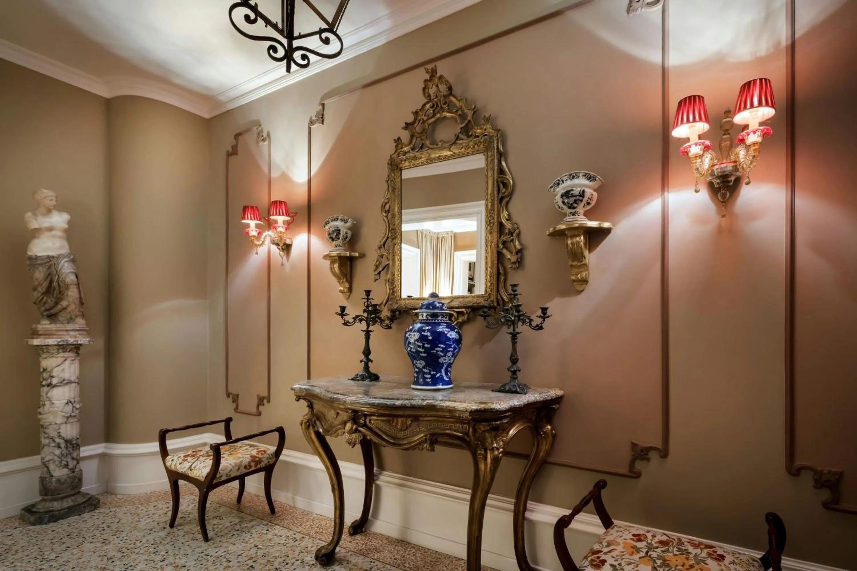 Photo of the whole room in The Gritti Palace, a Luxury Collection Hotel, Venice