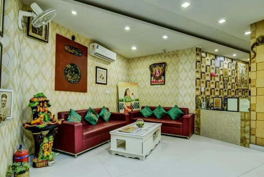 Lobby/Reception in Hotel Asko international